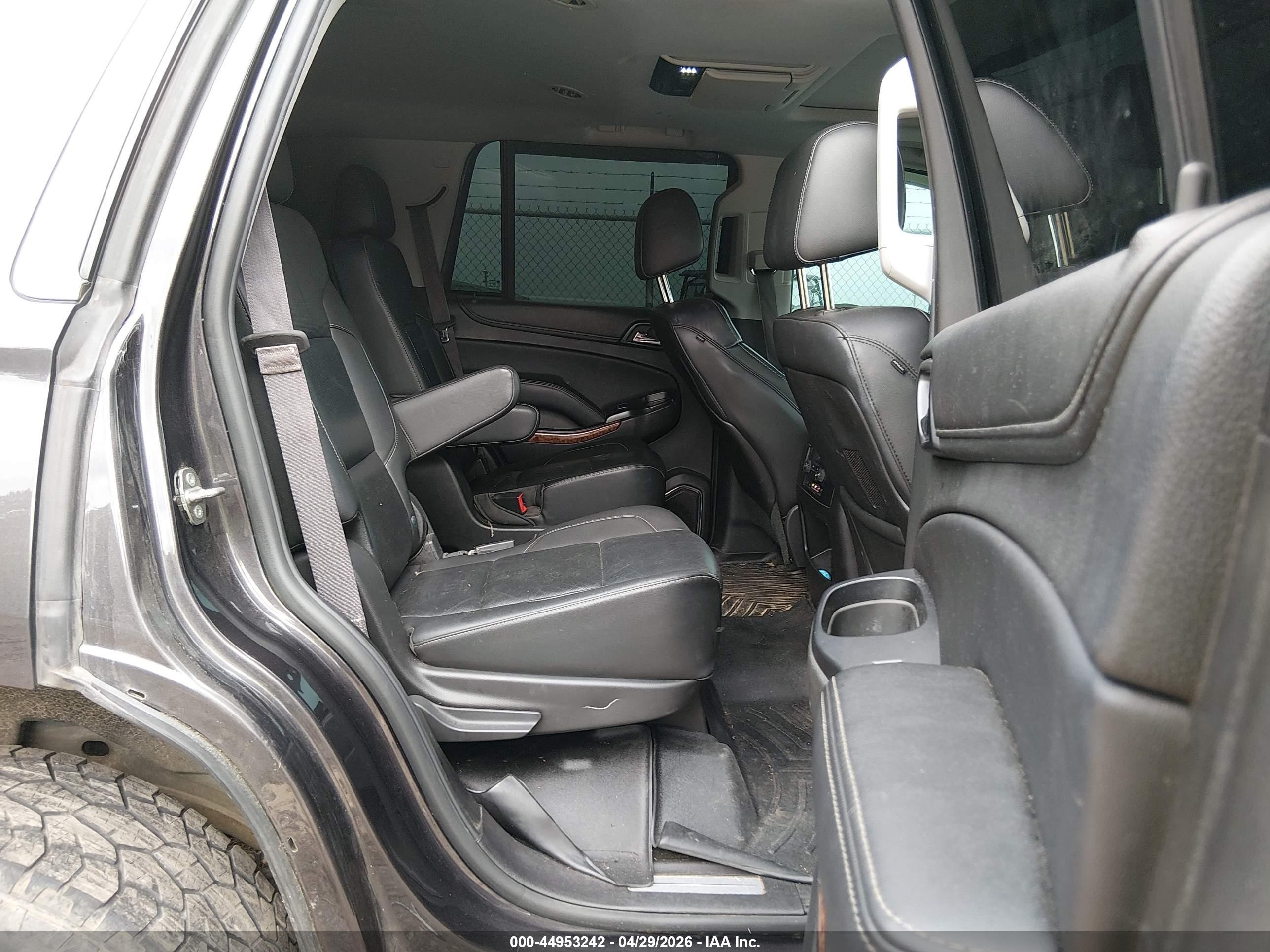 2015 Chevrolet Tahoe Ltz Gray vin: 1GNSCCKC6FR122995