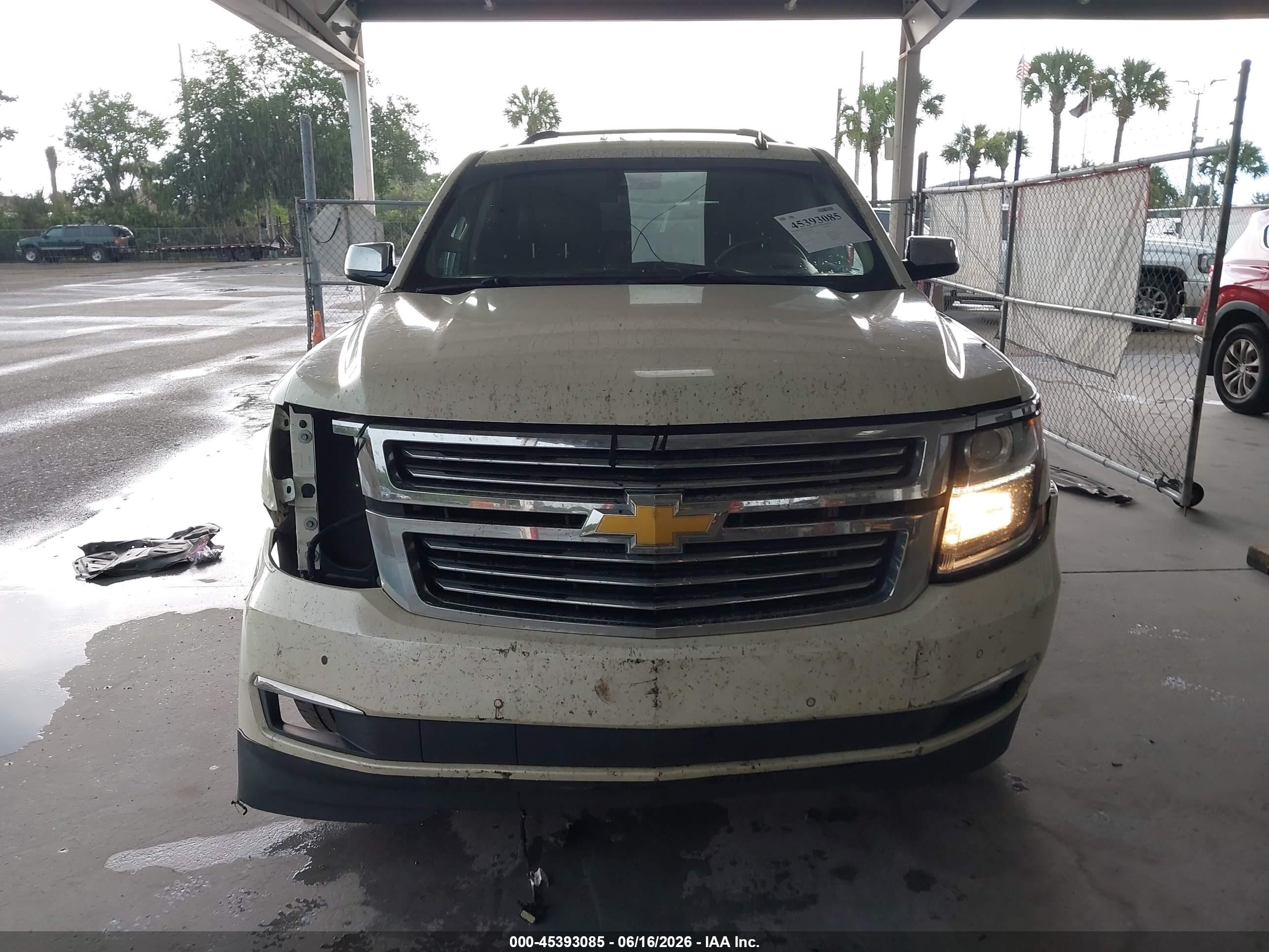 2015 Chevrolet Tahoe Ltz White vin: 1GNSCCKC6FR185191