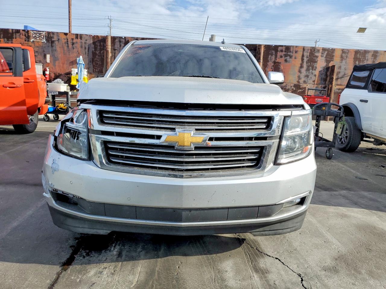 2015 Chevrolet Tahoe C1500 Ltz Silver vin: 1GNSCCKC6FR300310