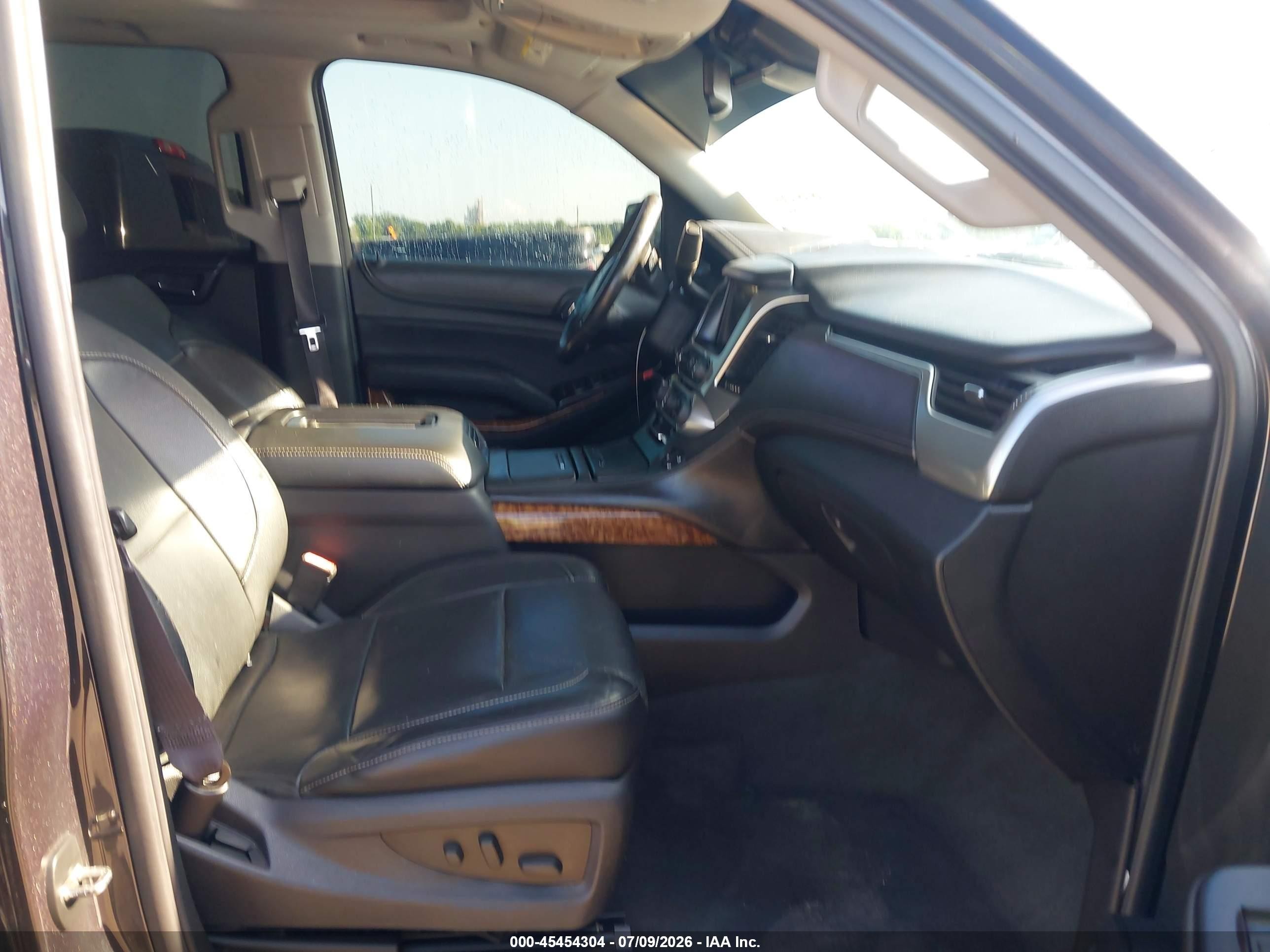 2015 Chevrolet Tahoe Ltz Черный vin: 1GNSCCKC7FR159103