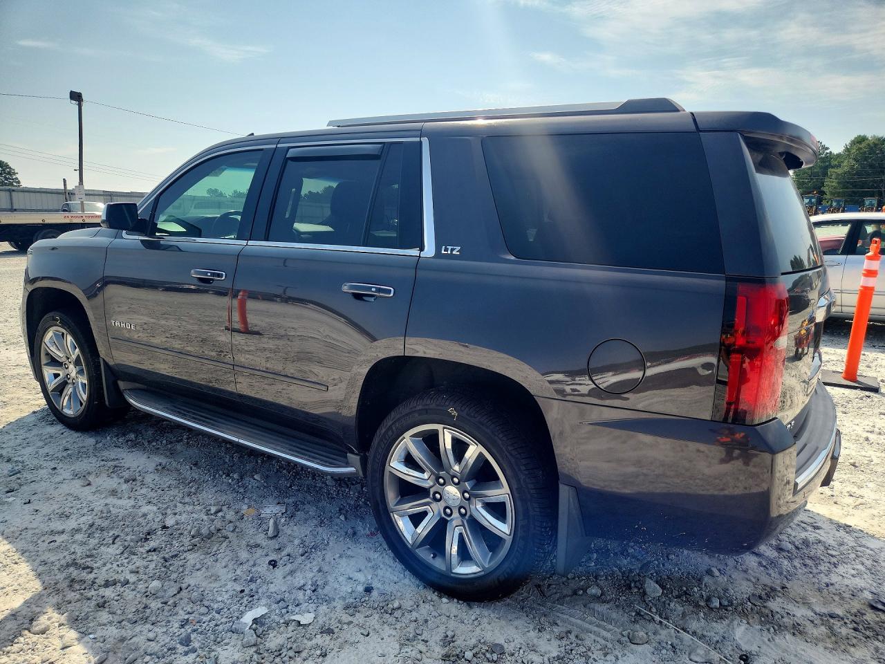 2015 Chevrolet Tahoe C1500 Ltz Угольный vin: 1GNSCCKC7FR509524