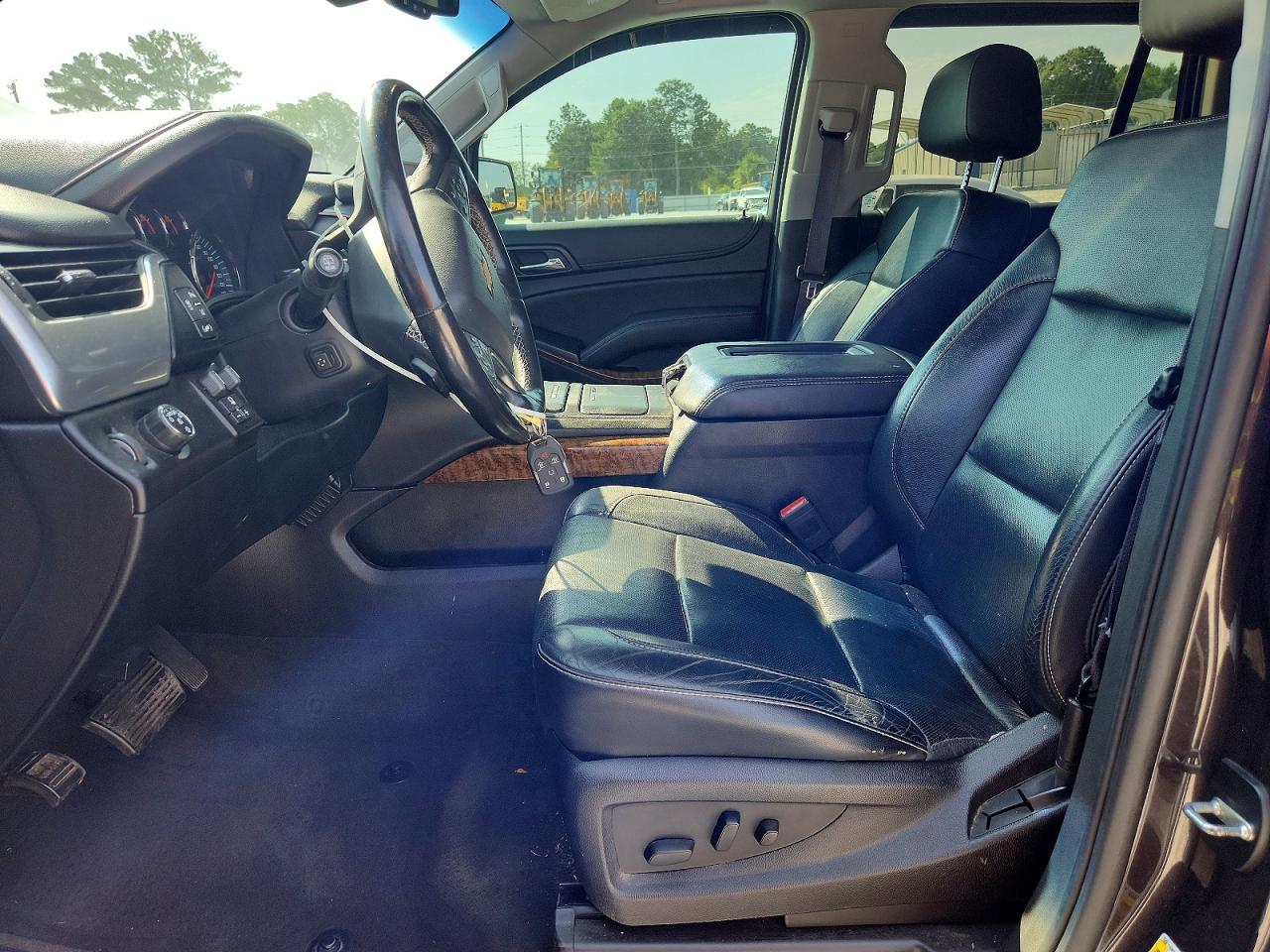 2015 Chevrolet Tahoe C1500 Ltz Угольный vin: 1GNSCCKC7FR509524