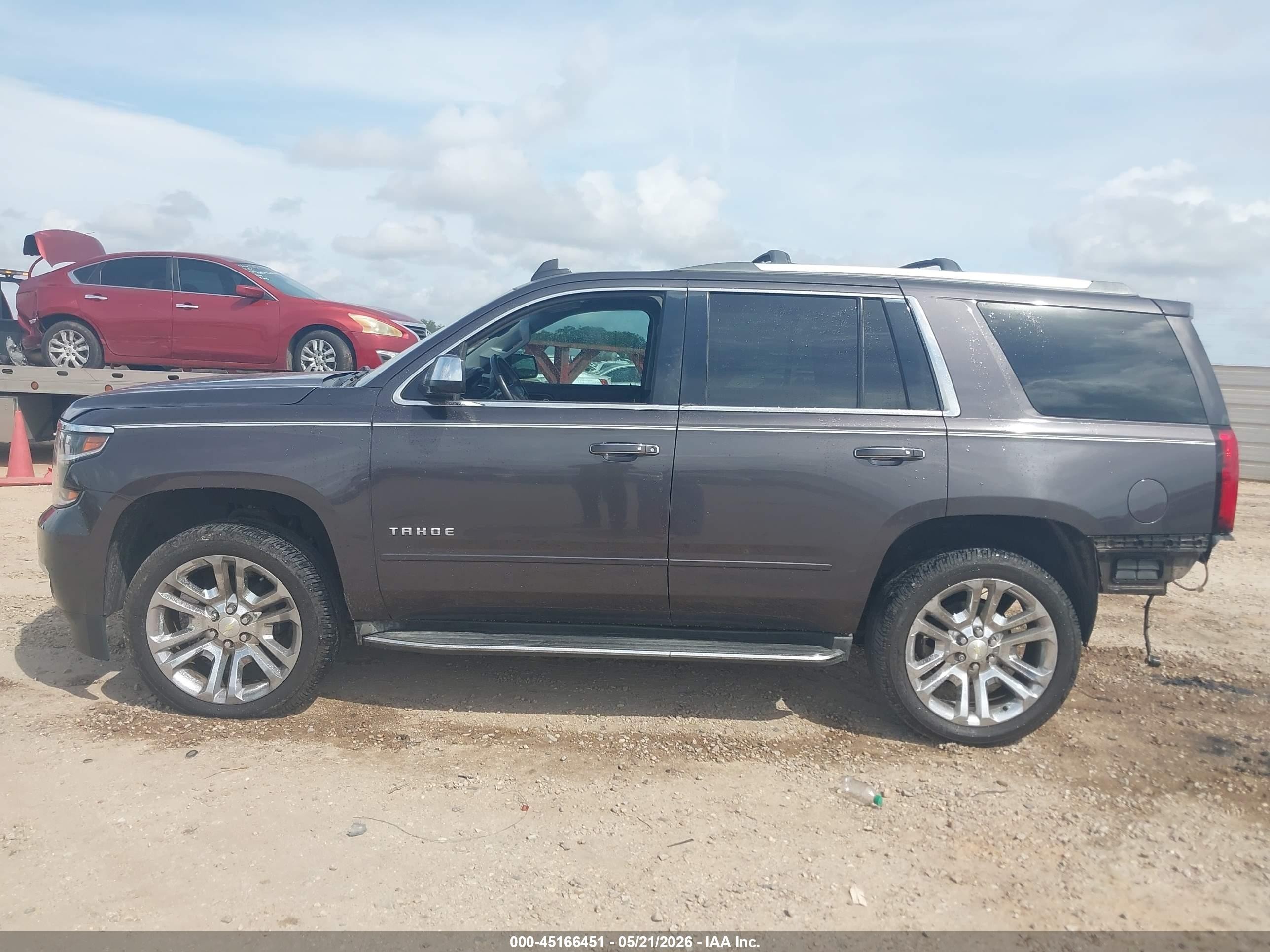 2015 Chevrolet Tahoe Ltz Gray vin: 1GNSCCKC7FR738818