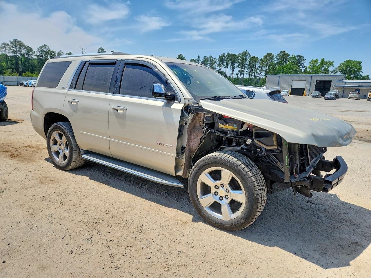 2015 Chevrolet Tahoe C1500 Ltz Silver vin: 1GNSCCKC8FR246220