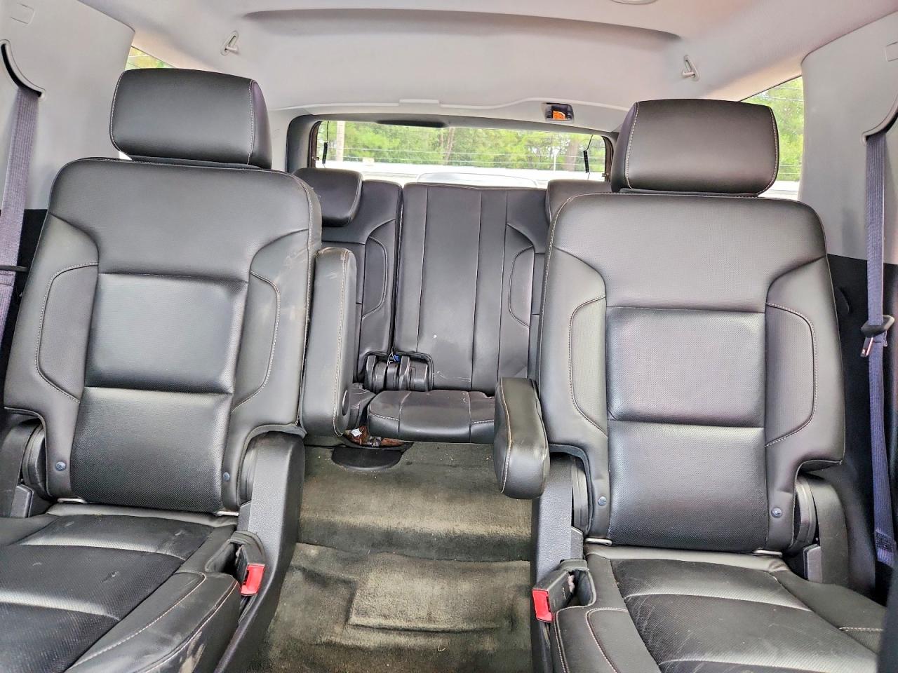 2015 Chevrolet Tahoe C1500 Ltz Silver vin: 1GNSCCKC8FR525134