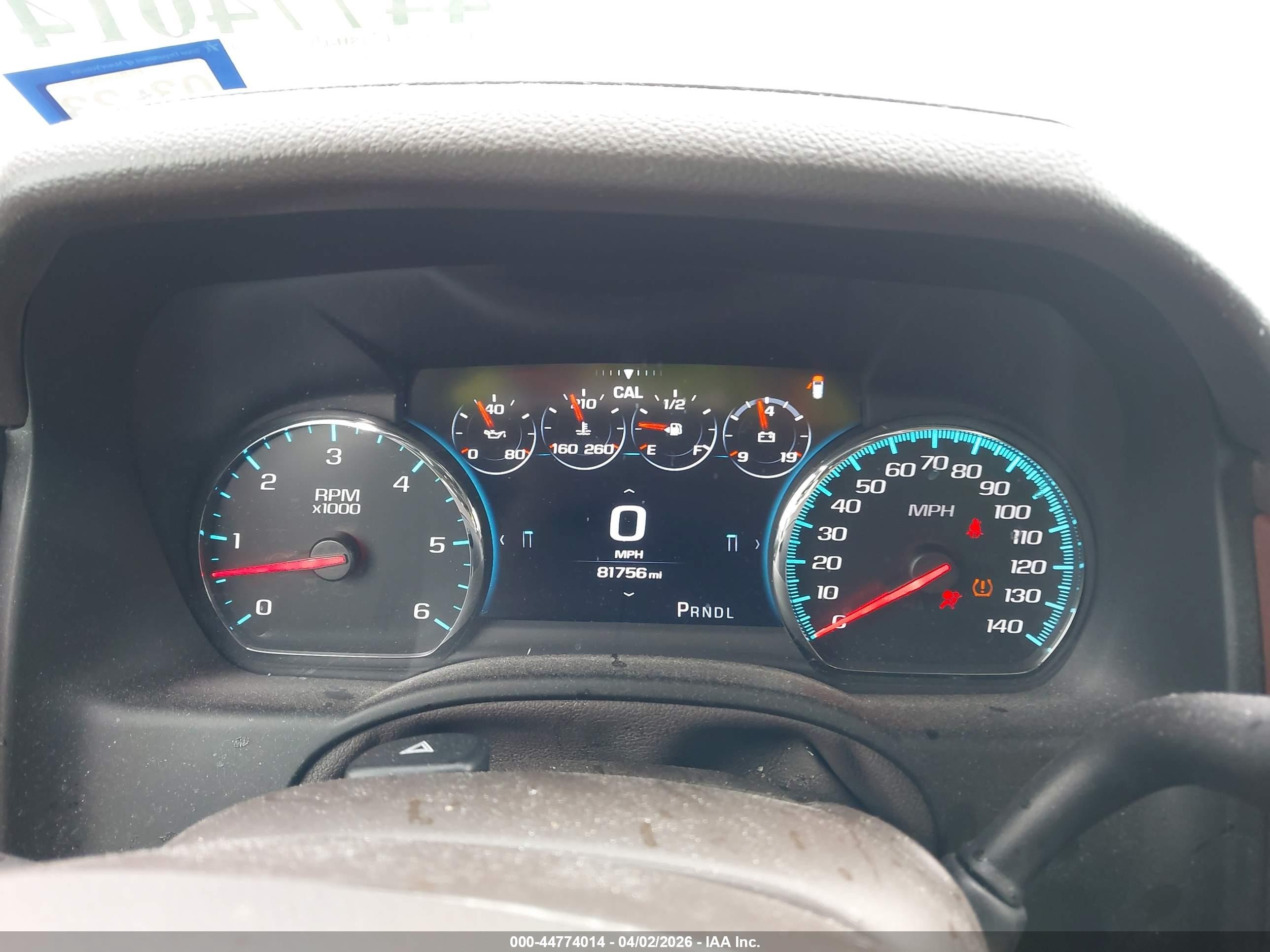 2018 Chevrolet Tahoe Premier White vin: 1GNSCCKC8JR296141