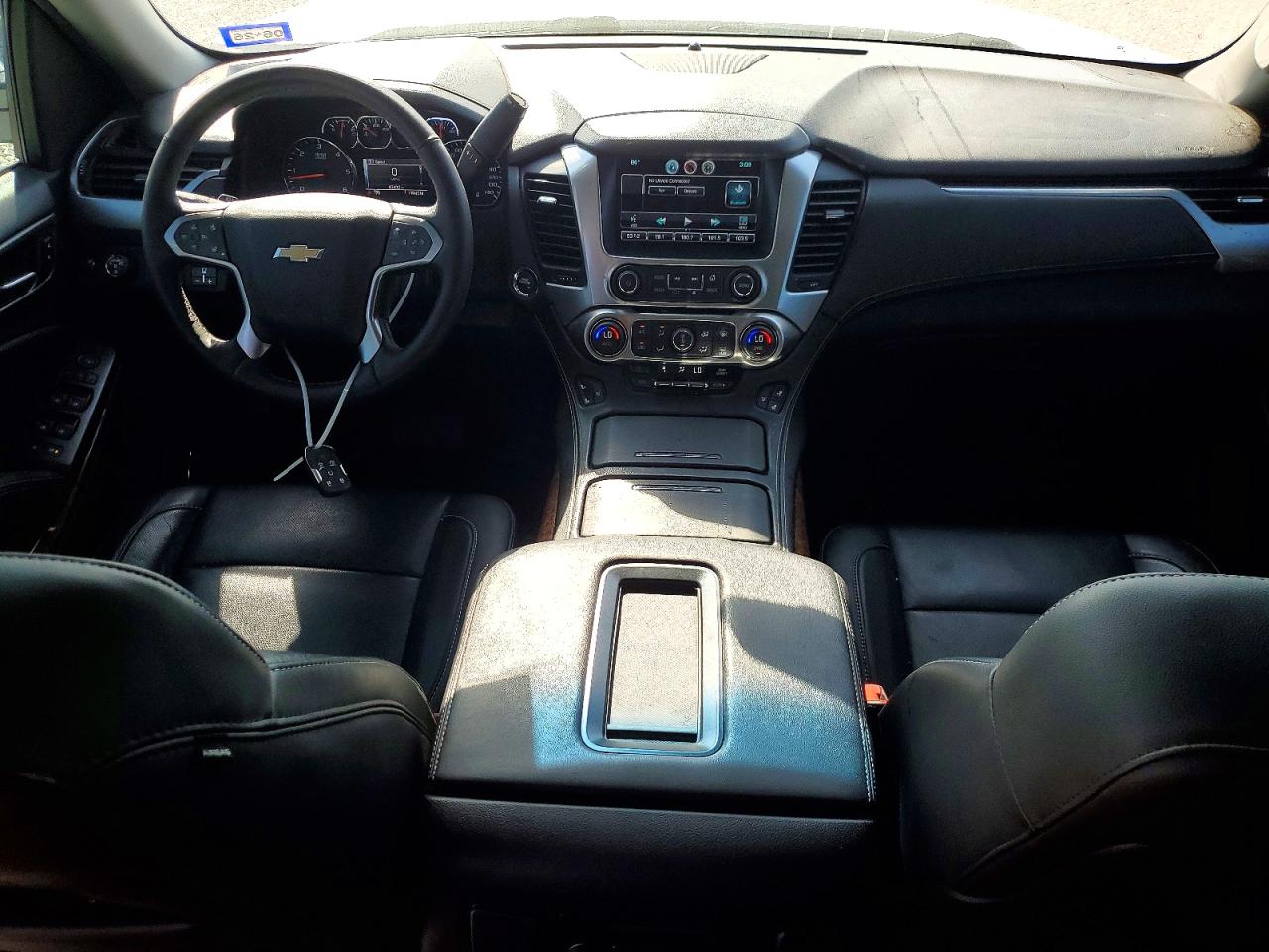 2015 Chevrolet Tahoe C1500 Ltz Белый vin: 1GNSCCKC9FR217874