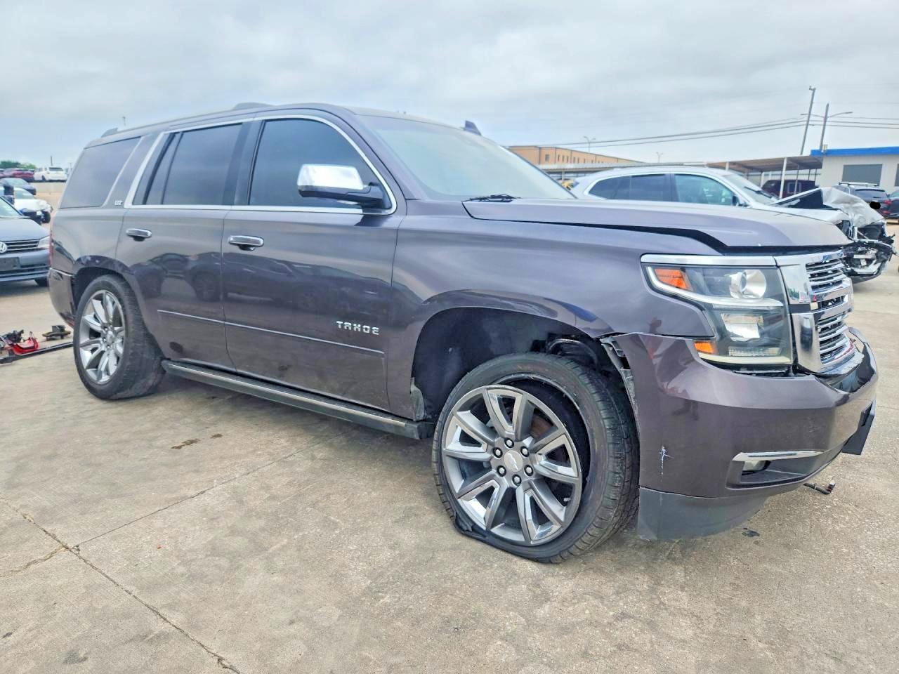 2015 Chevrolet Tahoe C1500 Ltz Gray vin: 1GNSCCKC9FR730249