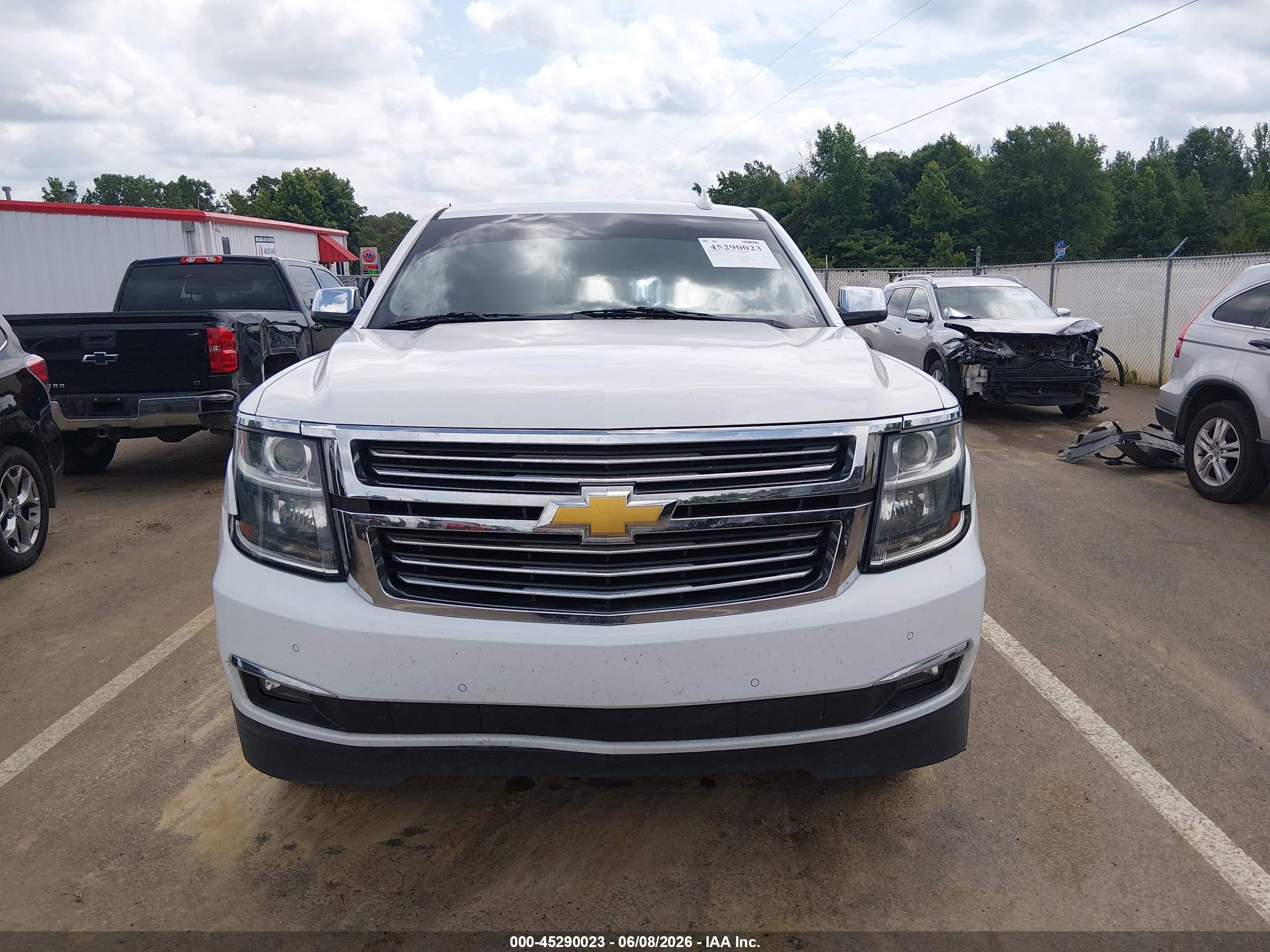 2015 Chevrolet Tahoe Ltz White vin: 1GNSCCKCXFR511347