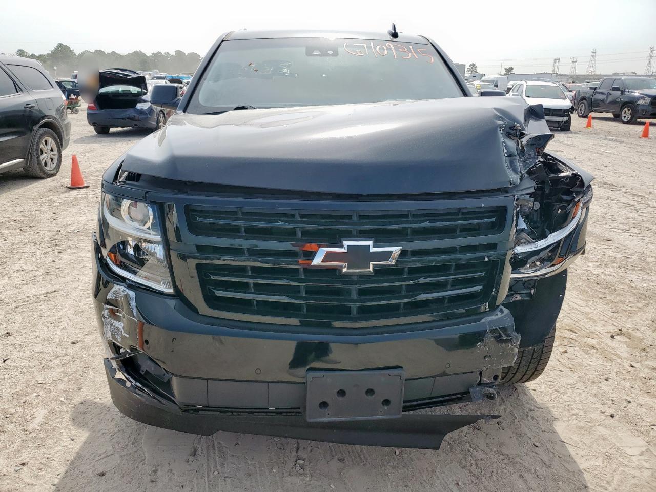 2018 Chevrolet Tahoe C1500 Premier Black vin: 1GNSCCKJ2JR398453