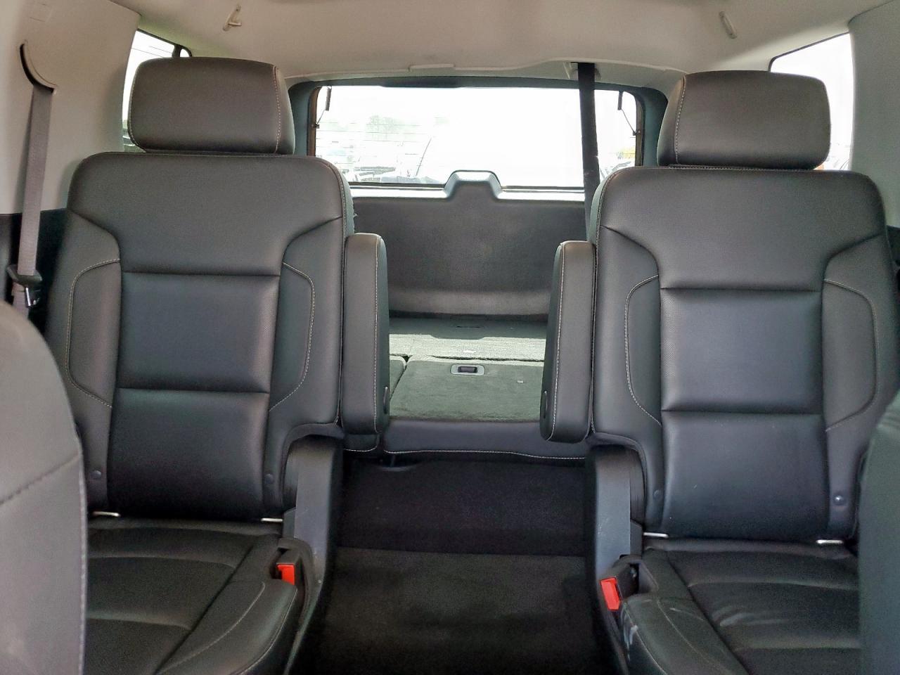 2018 Chevrolet Tahoe C1500 Premier Black vin: 1GNSCCKJ2JR398453