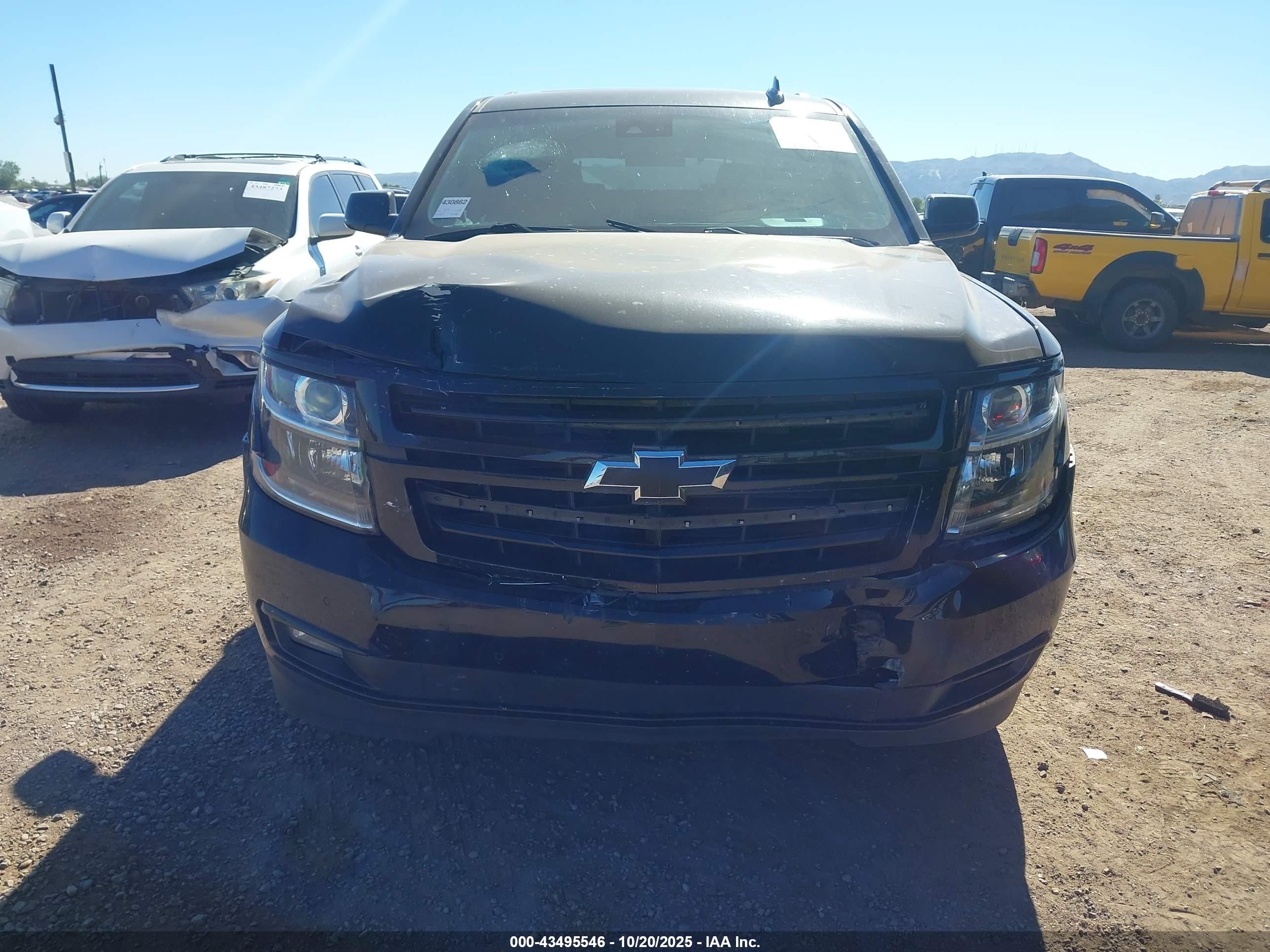 2018 Chevrolet Tahoe Premier Черный vin: 1GNSCCKJ5JR296869