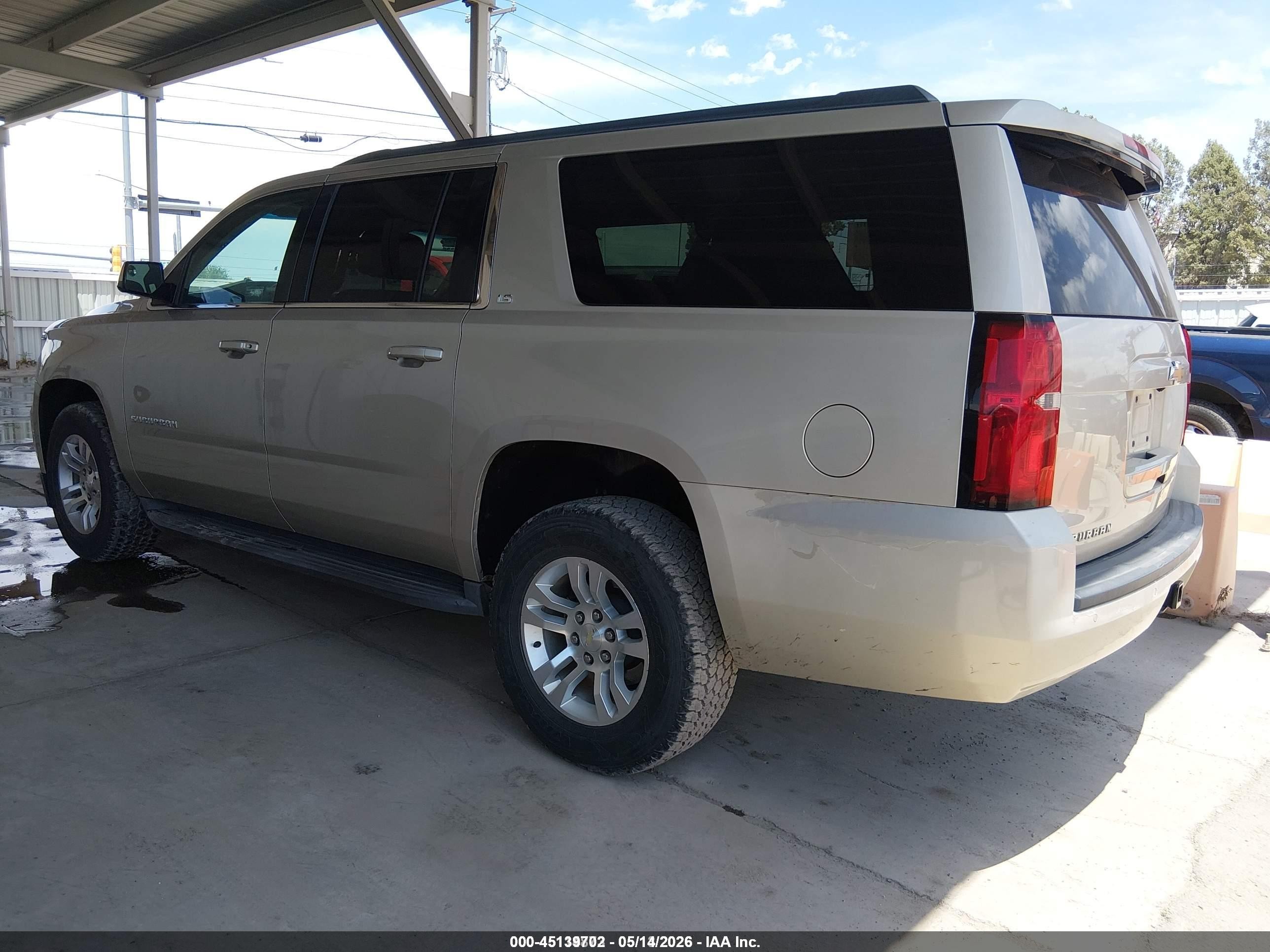 2015 Chevrolet Suburban 1500 Ls Champagne vin: 1GNSCHEC4FR680479