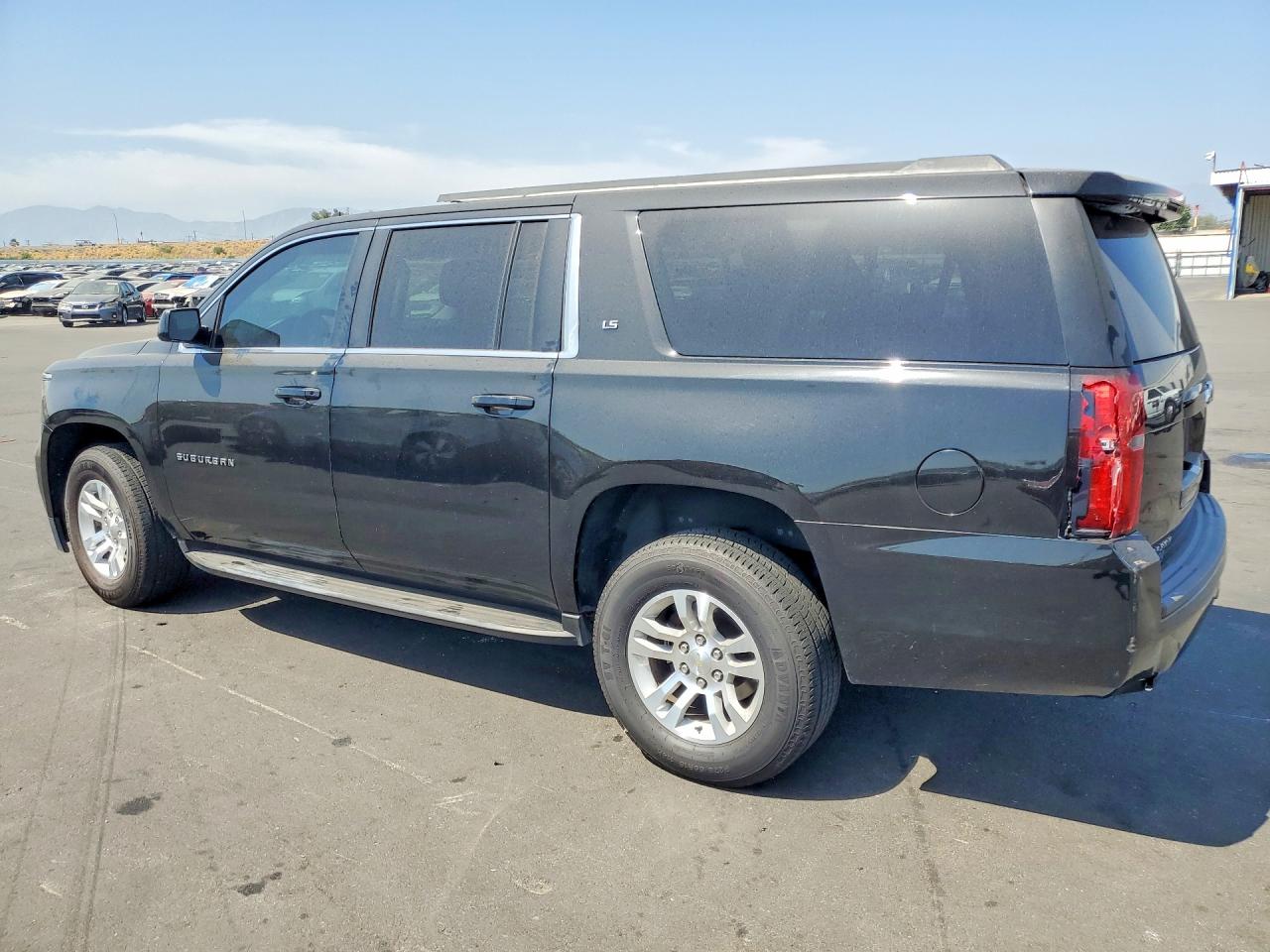 2015 Chevrolet Suburban C1500 Ls Black vin: 1GNSCHKC0FR156816