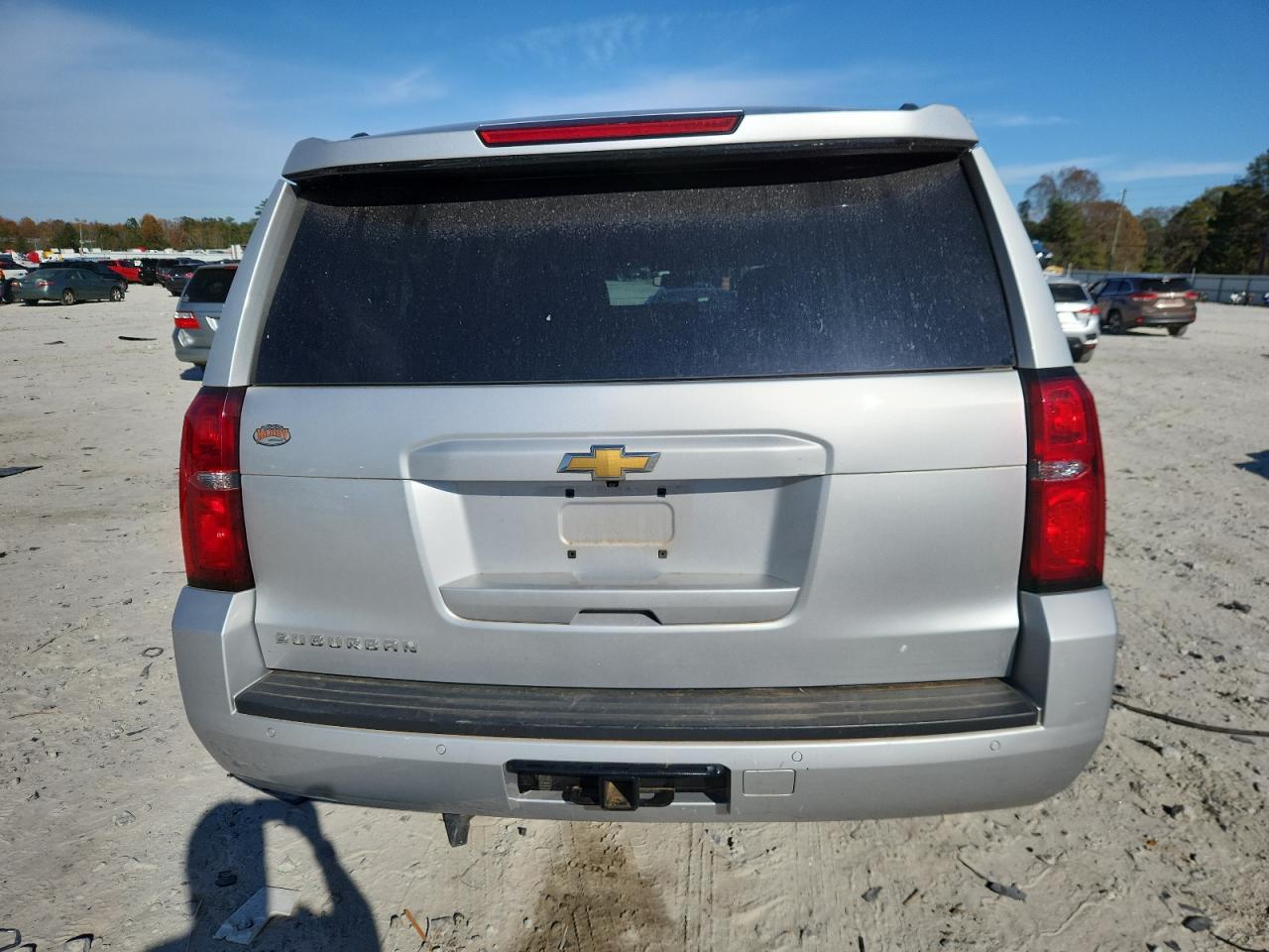 2015 Chevrolet Suburban C1500 Ls Silver vin: 1GNSCHKC2FR665709