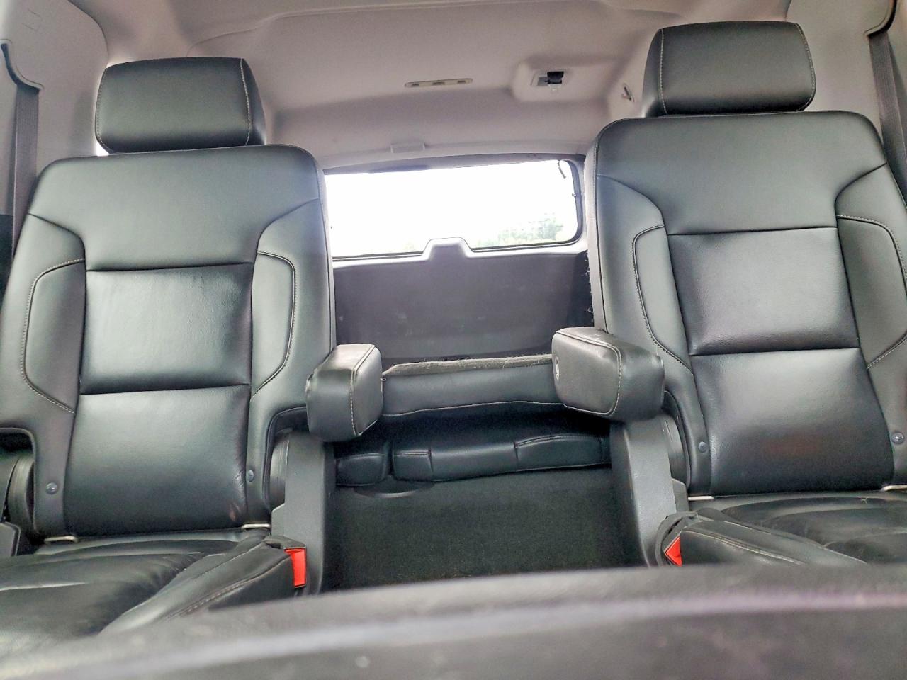 2016 Chevrolet Suburban C1500 Lt Black vin: 1GNSCHKC5GR293011