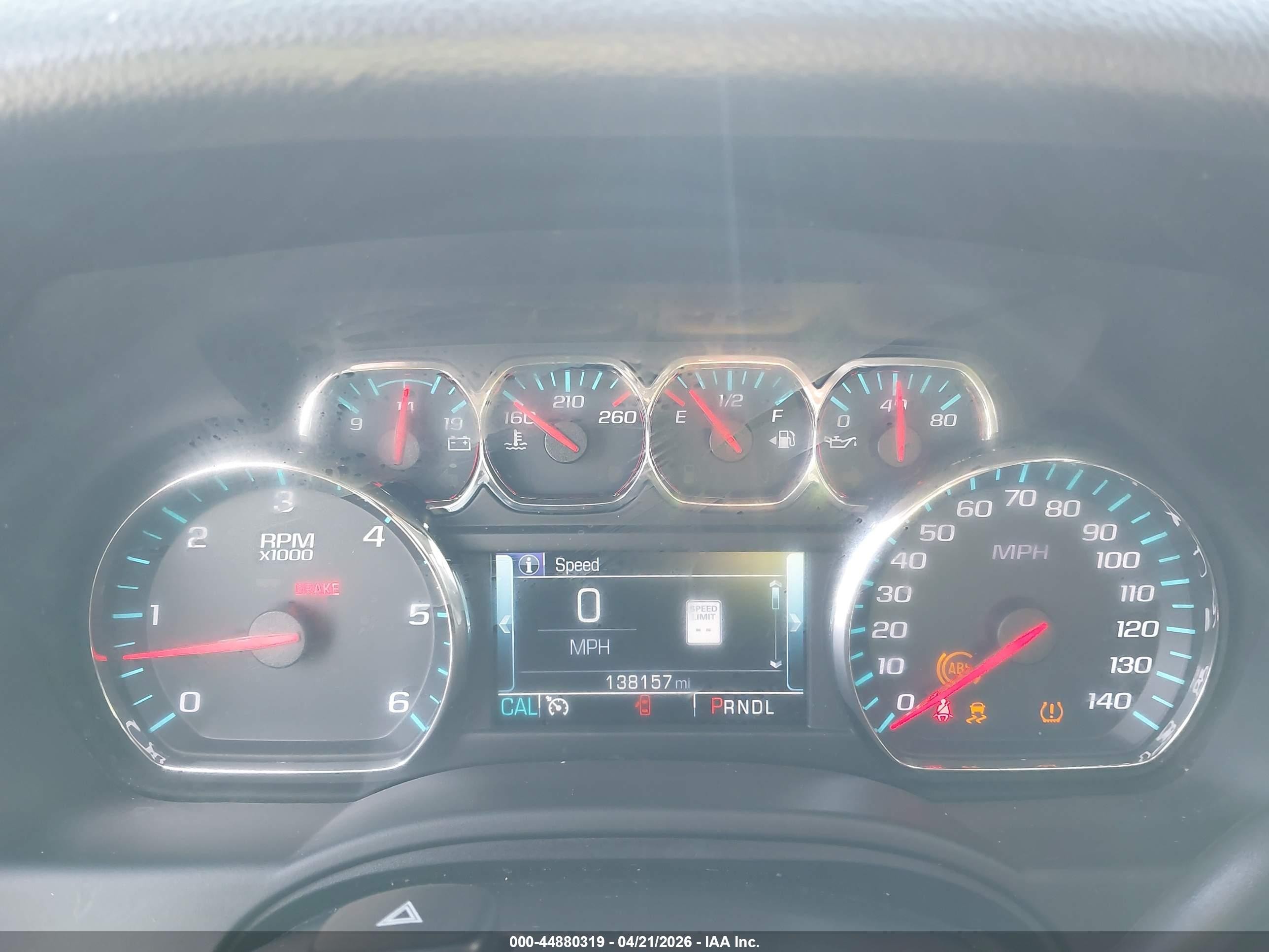 2018 Chevrolet Suburban Lt Gray vin: 1GNSCHKC8JR132126