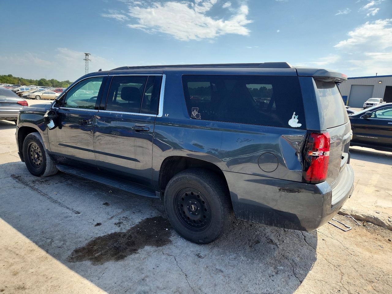 2020 Chevrolet Suburban C1500 Lt Серый vin: 1GNSCHKC8LR153450