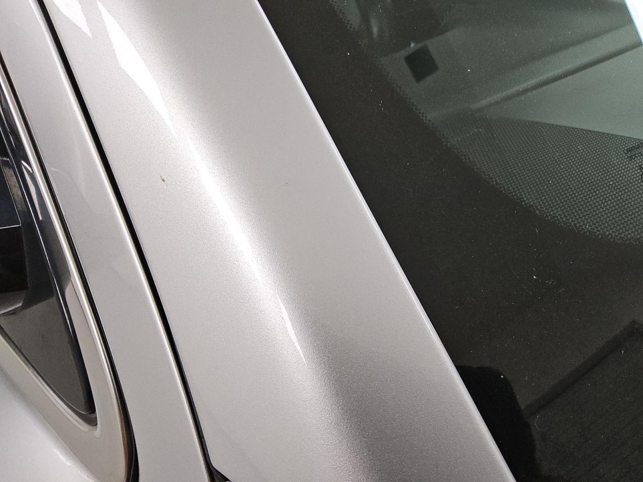 2015 Chevrolet Suburban C1500 Ls Silver vin: 1GNSCHKCXFR138517 Damage: Right Drip Rail, Chipped, 2