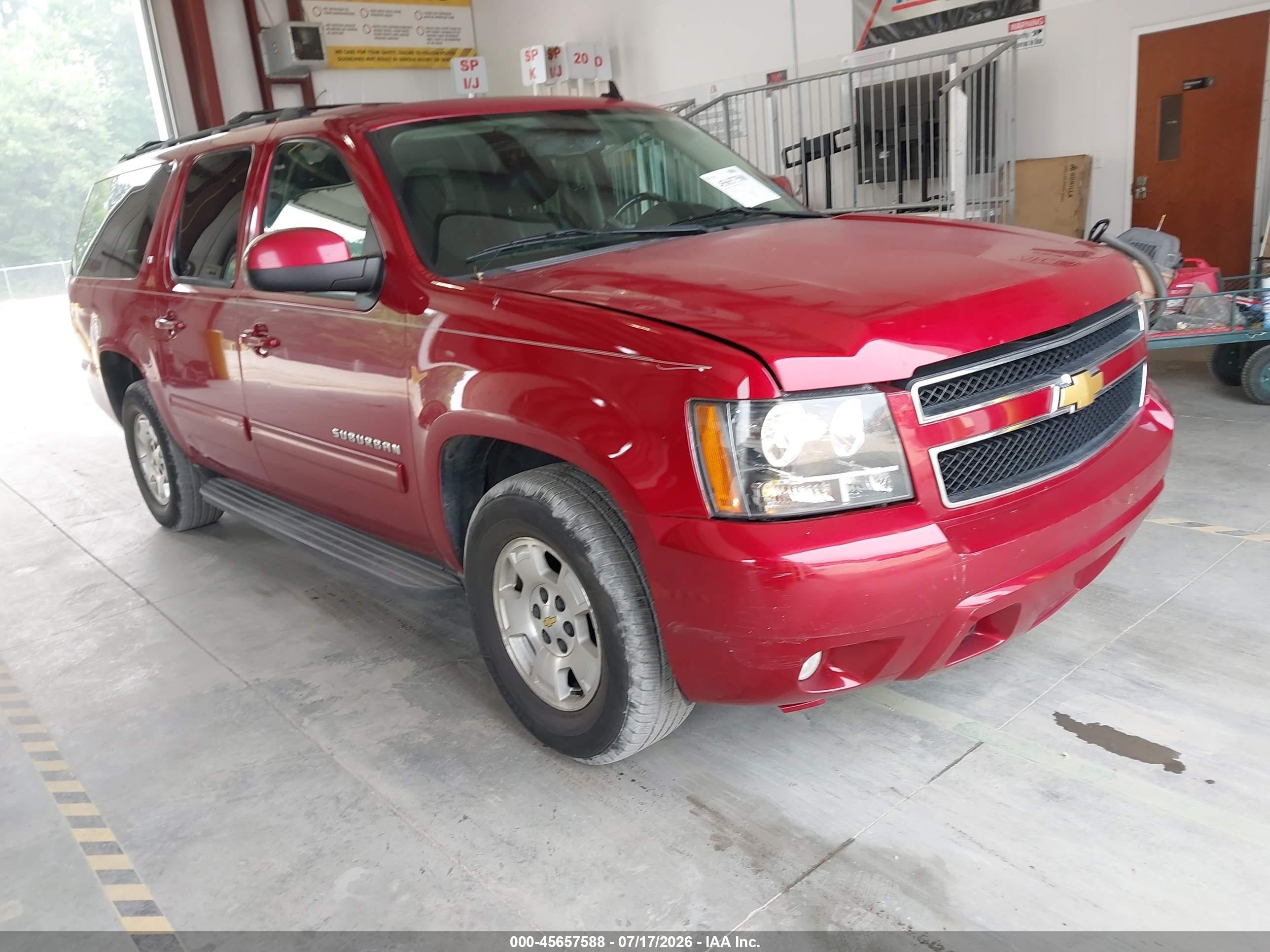 2013 Chevrolet Suburban Lt Red vin: 1GNSCJE01DR287176