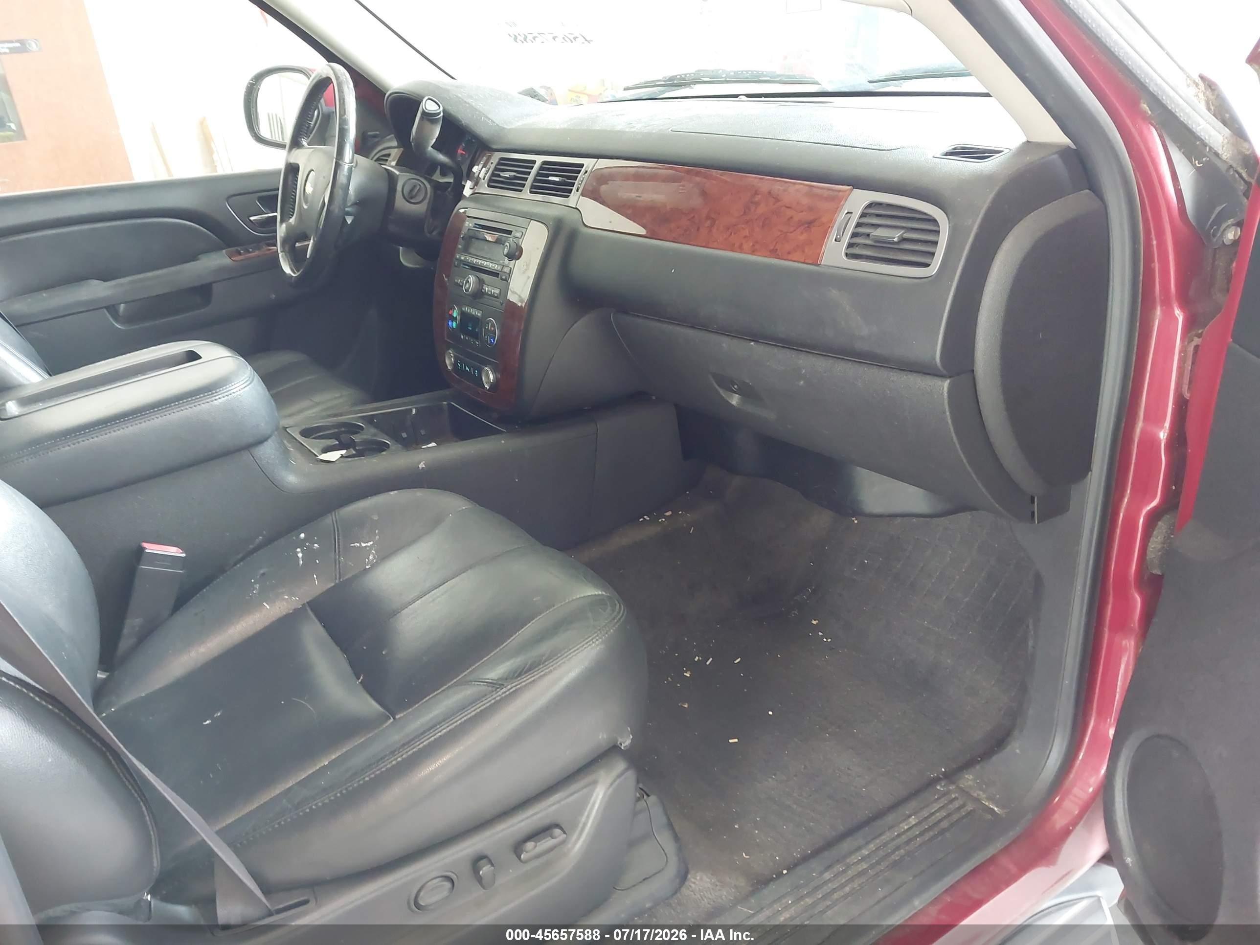 2013 Chevrolet Suburban Lt Red vin: 1GNSCJE01DR287176