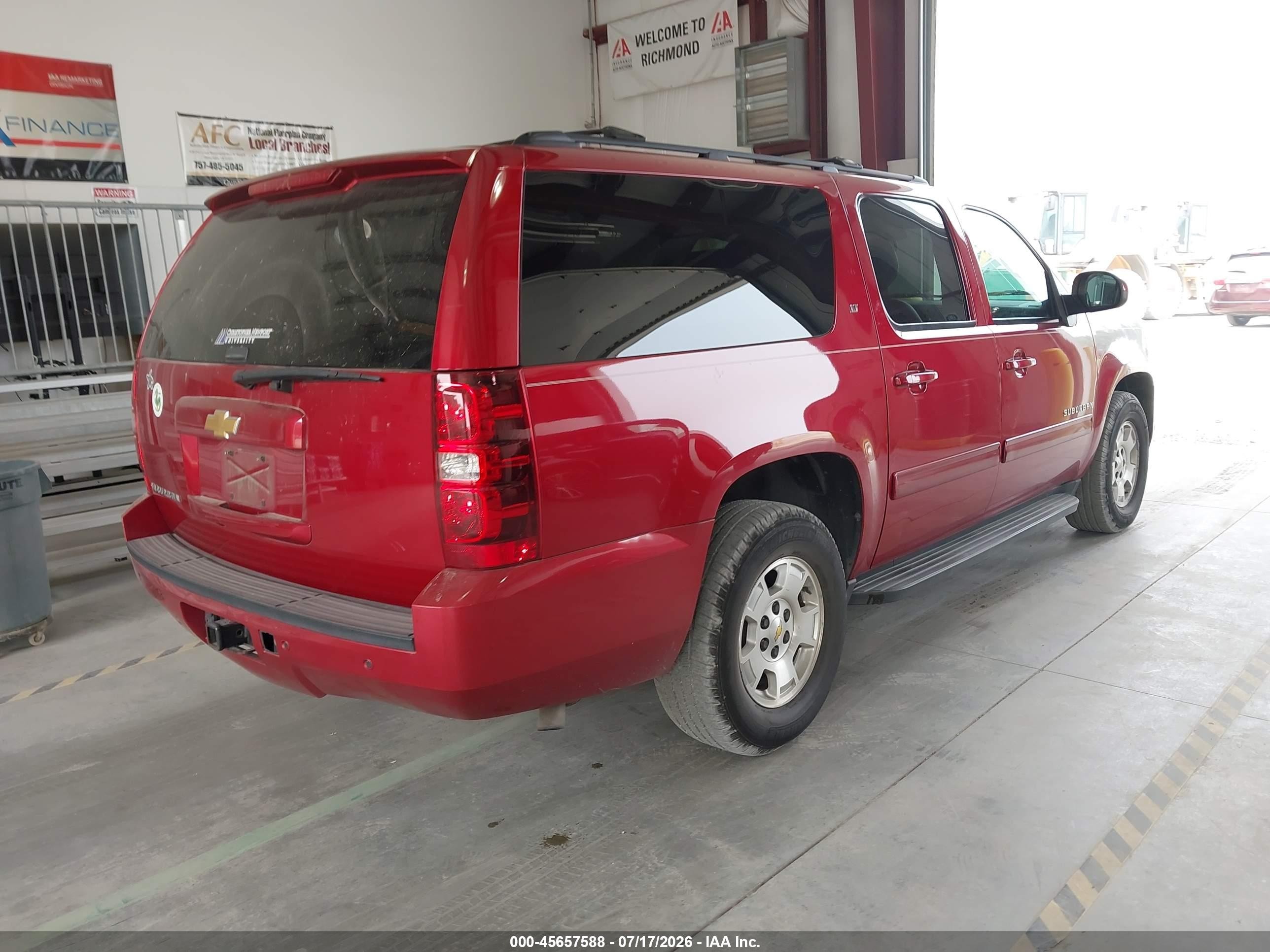 2013 Chevrolet Suburban Lt Red vin: 1GNSCJE01DR287176