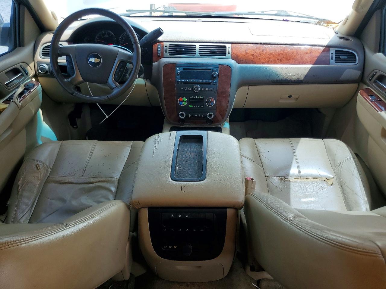 2012 Chevrolet Suburban C1500 Lt Серый vin: 1GNSCJE02CR224053