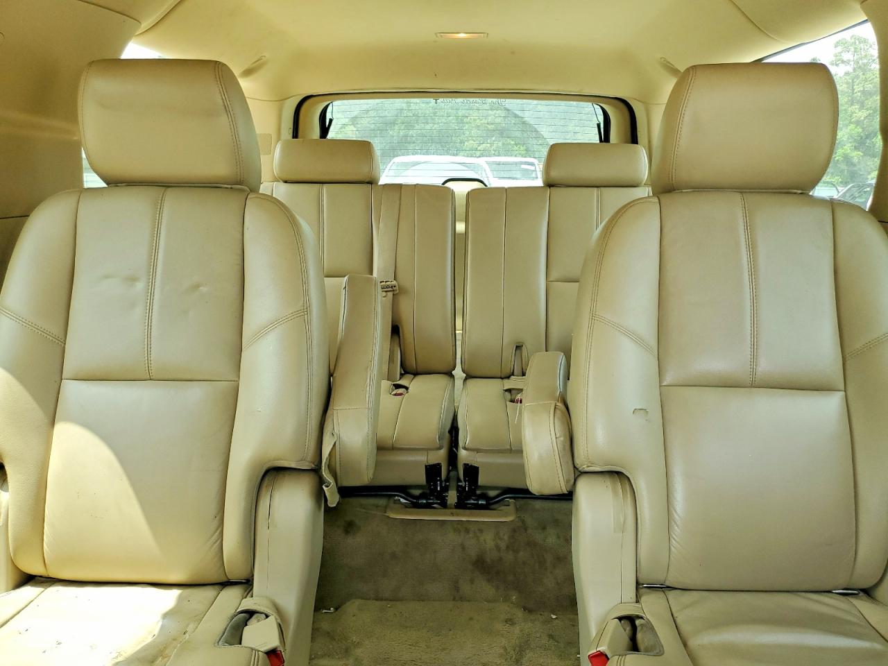 2012 Chevrolet Suburban C1500 Lt Серый vin: 1GNSCJE02CR224053
