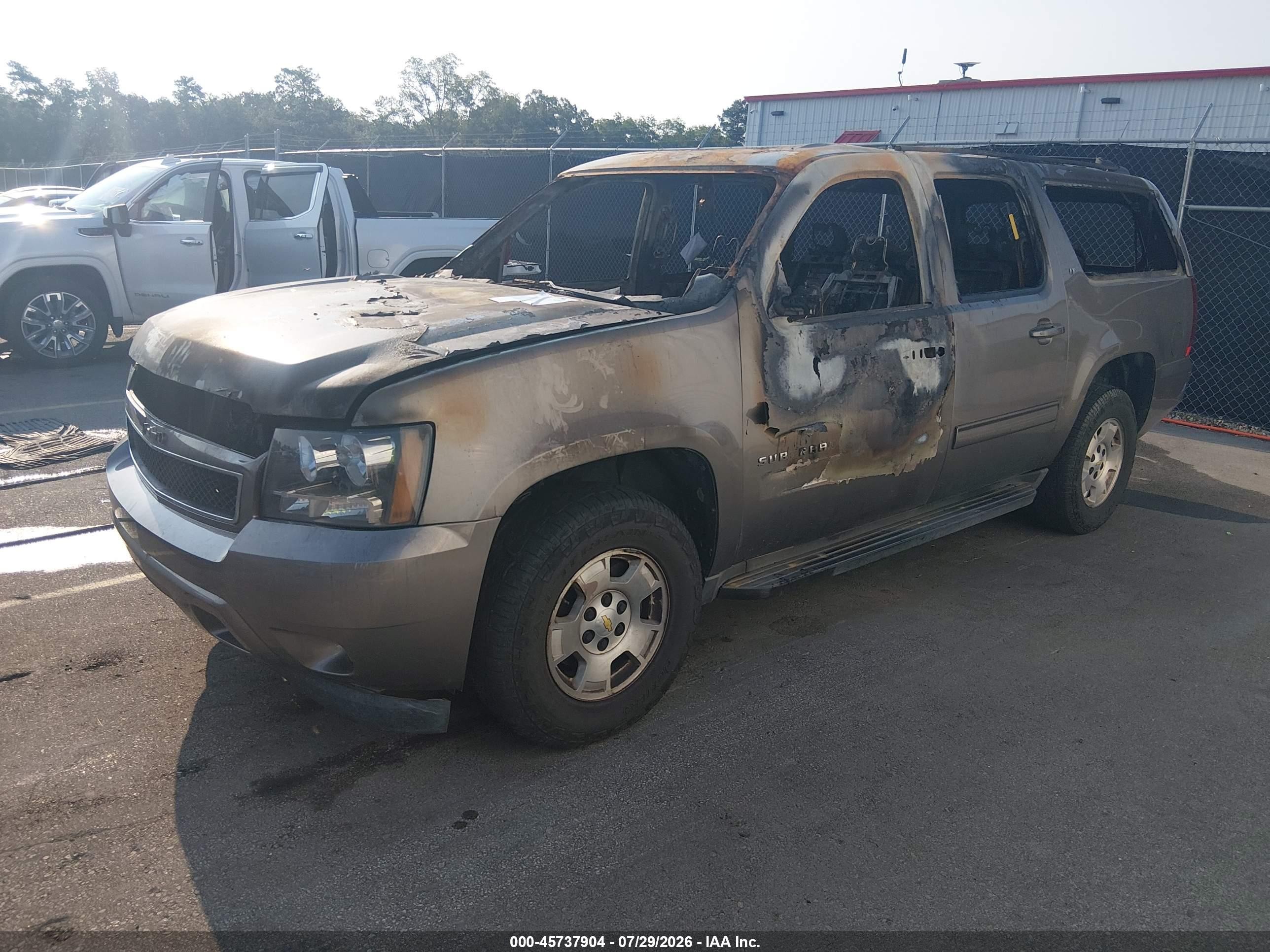 2013 Chevrolet Suburban Lt Gray vin: 1GNSCJE02DR289583