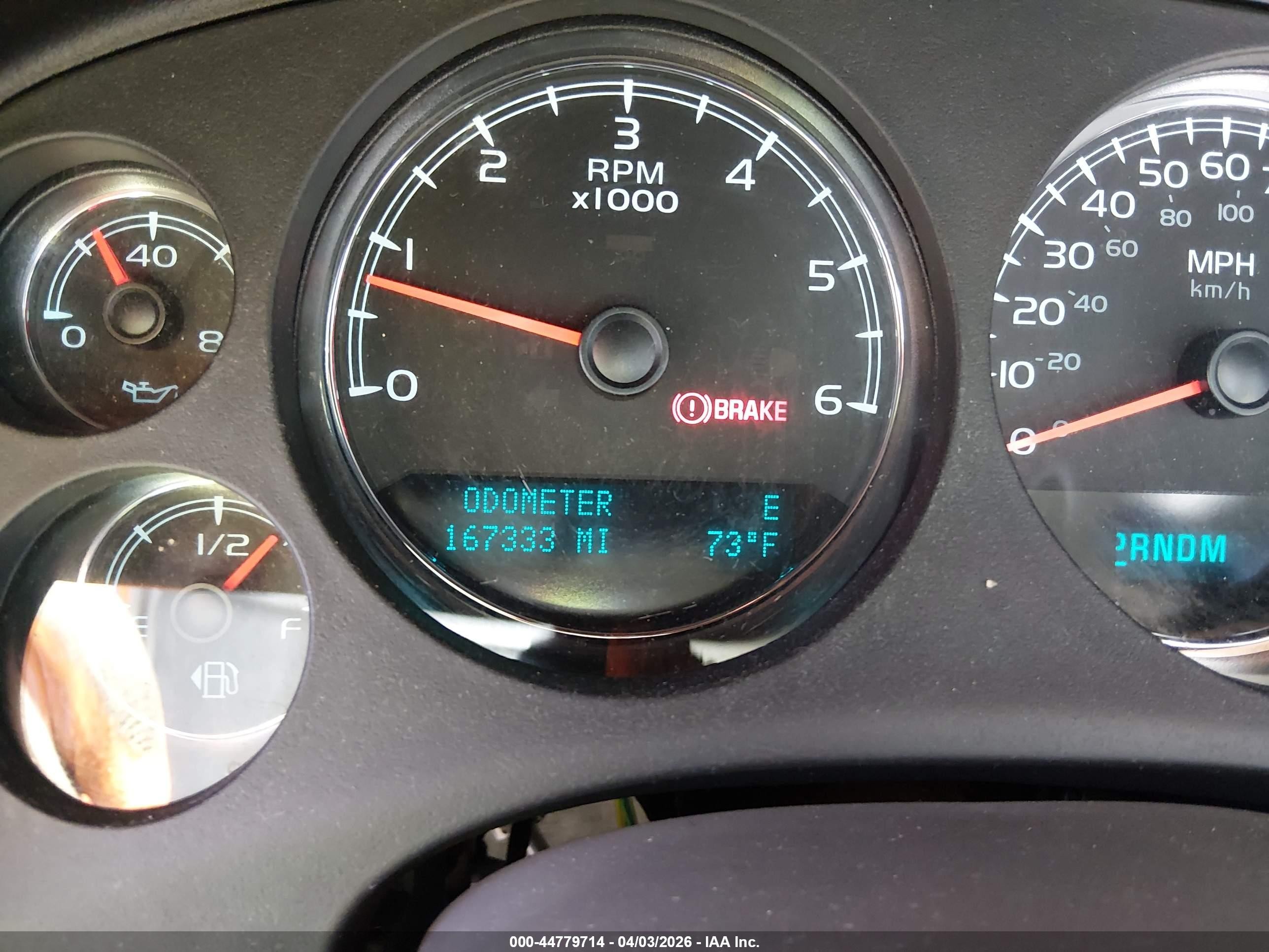 2014 Chevrolet Suburban 1500 Lt White vin: 1GNSCJE02ER110573