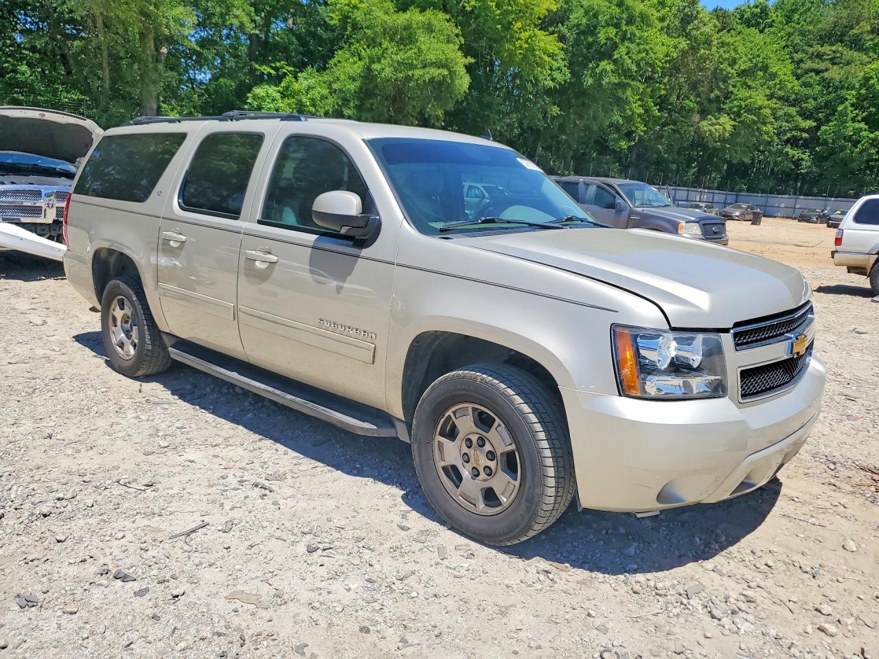 2013 Chevrolet Suburban C1500 Lt Tan vin: 1GNSCJE03DR153009