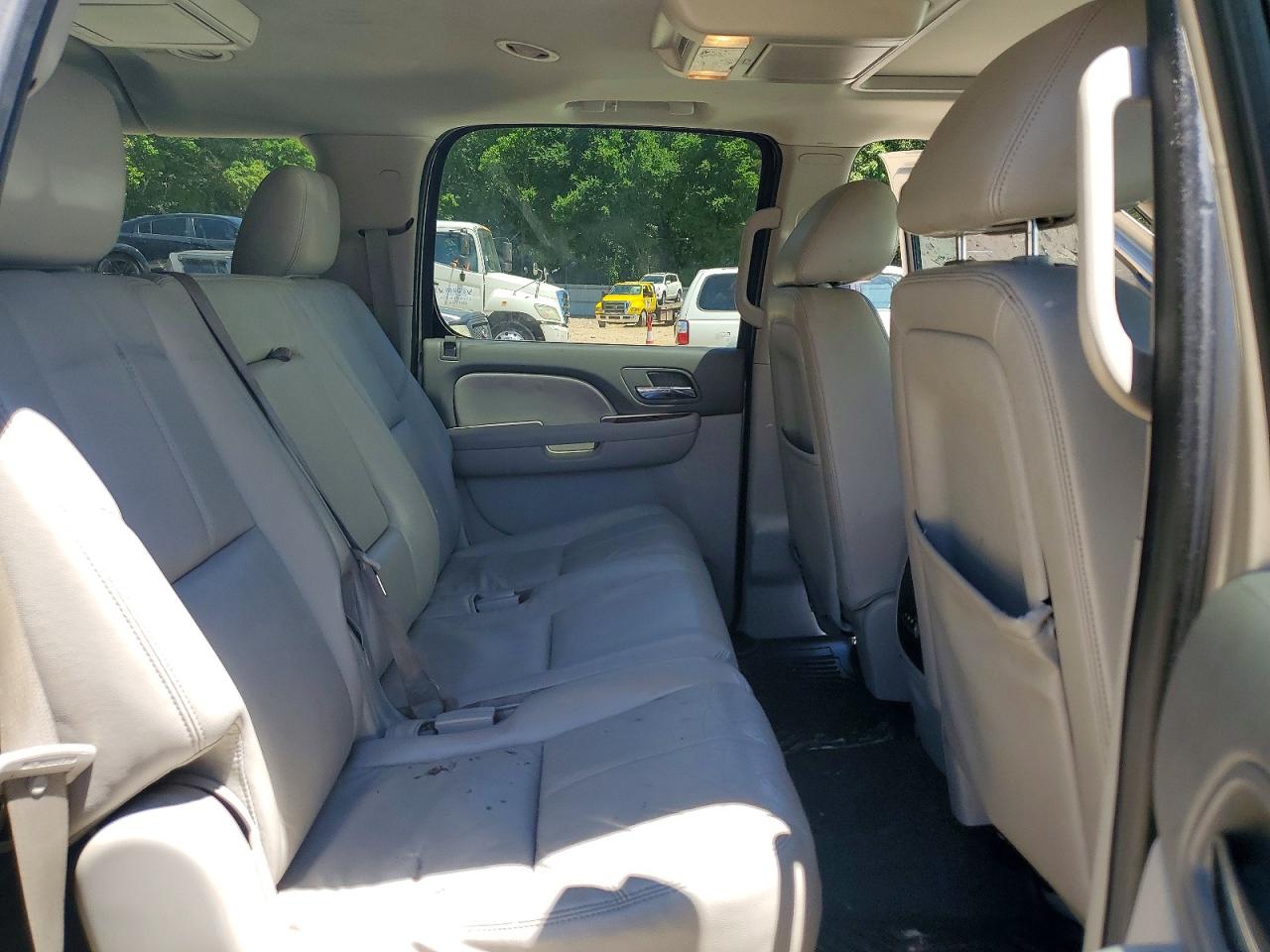 2013 Chevrolet Suburban C1500 Lt Tan vin: 1GNSCJE03DR153009