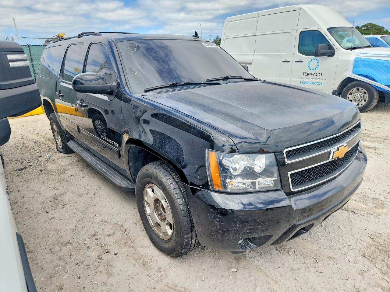 2014 Chevrolet Suburban C1500 Lt Black vin: 1GNSCJE05ER107084