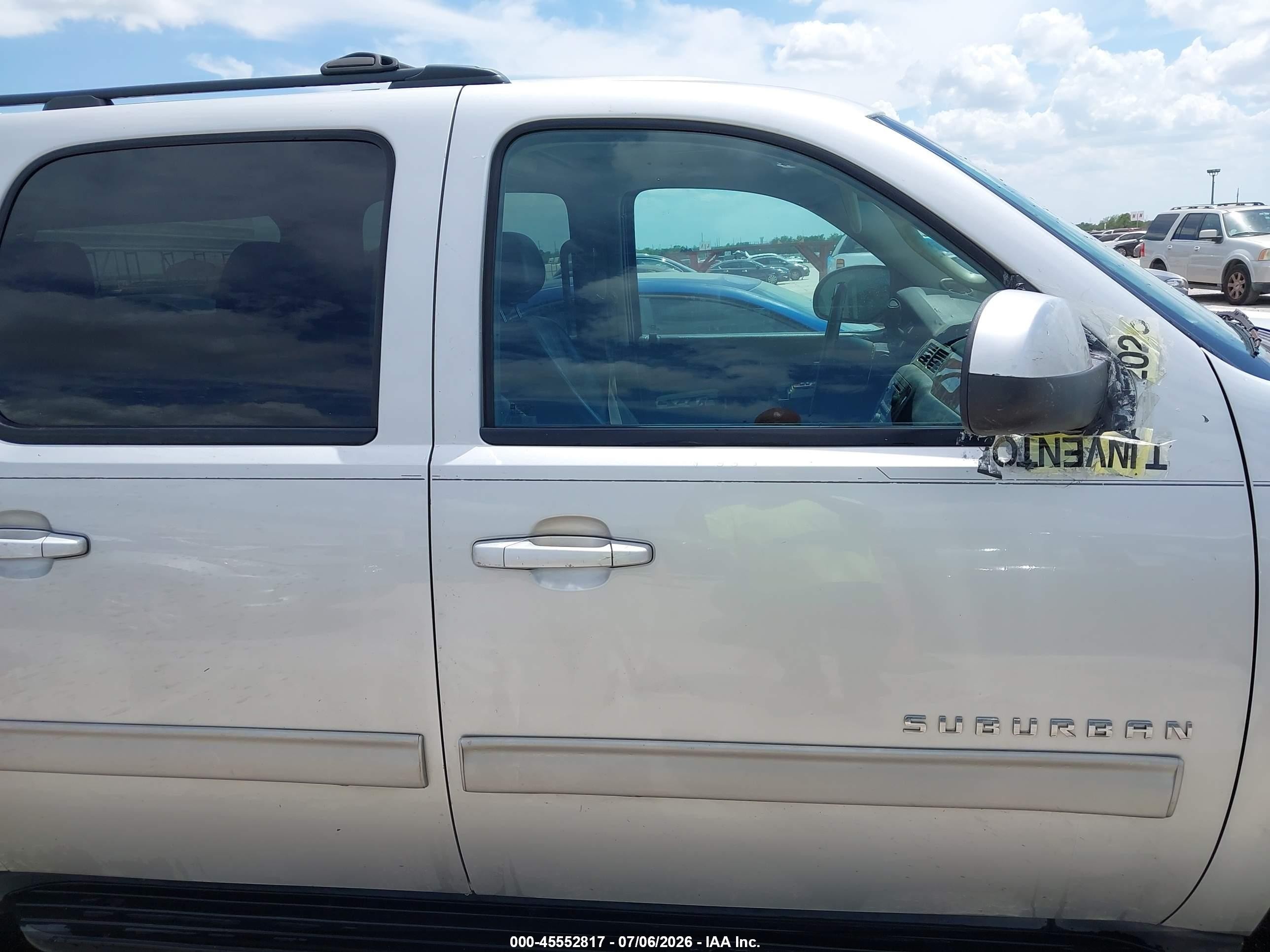 2014 Chevrolet Suburban 1500 Lt Silver vin: 1GNSCJE05ER123205