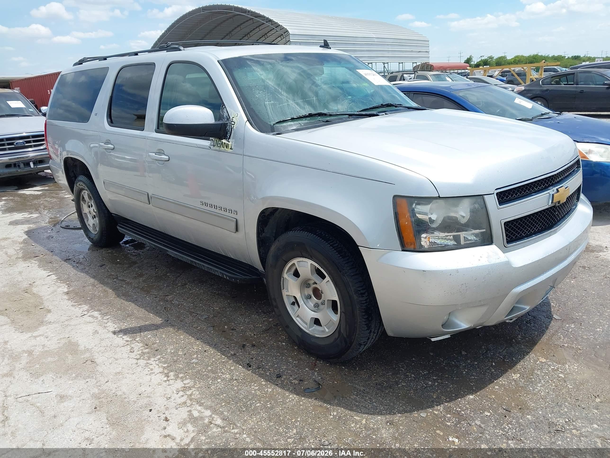 2014 Chevrolet Suburban 1500 Lt Silver vin: 1GNSCJE05ER123205