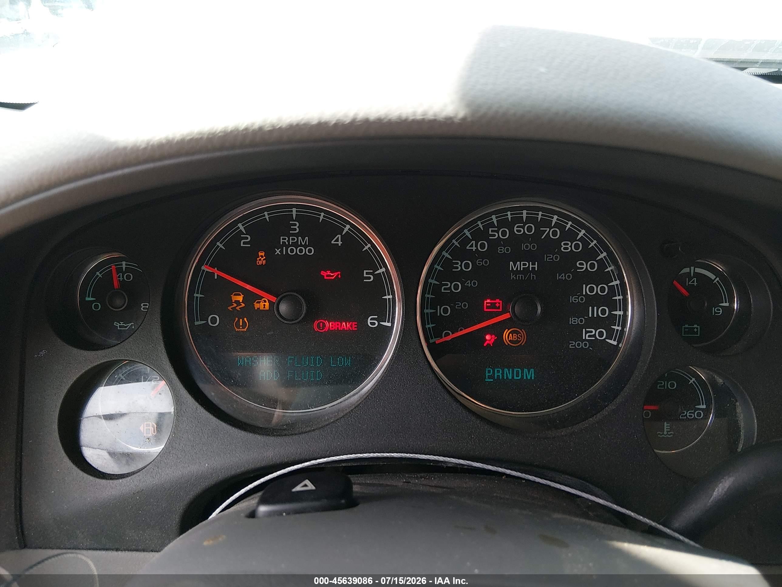 2014 Chevrolet Suburban Lt White vin: 1GNSCJE05ER130445
