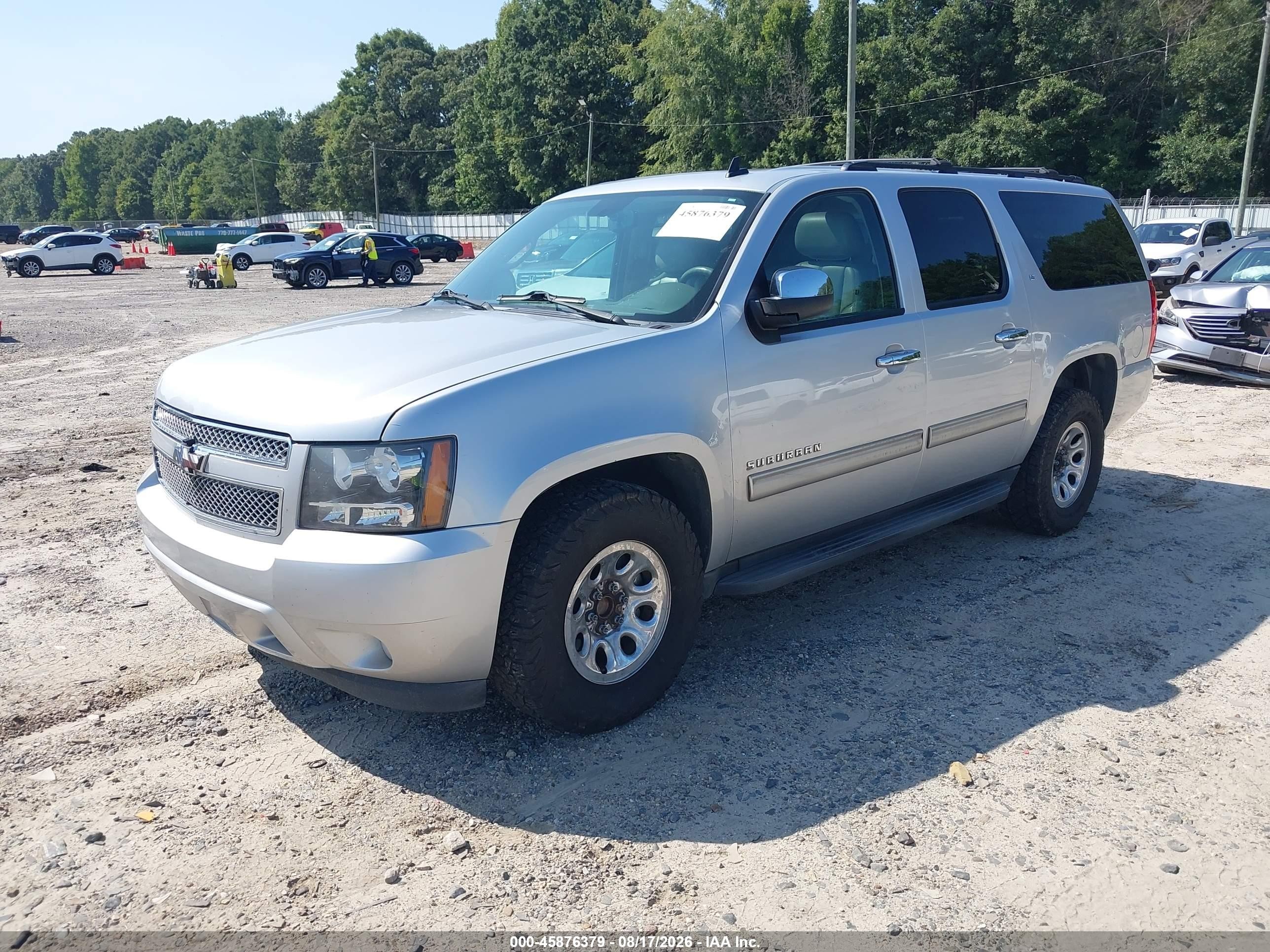 2012 Chevrolet Suburban Lt Серебряный vin: 1GNSCJE06CR204730