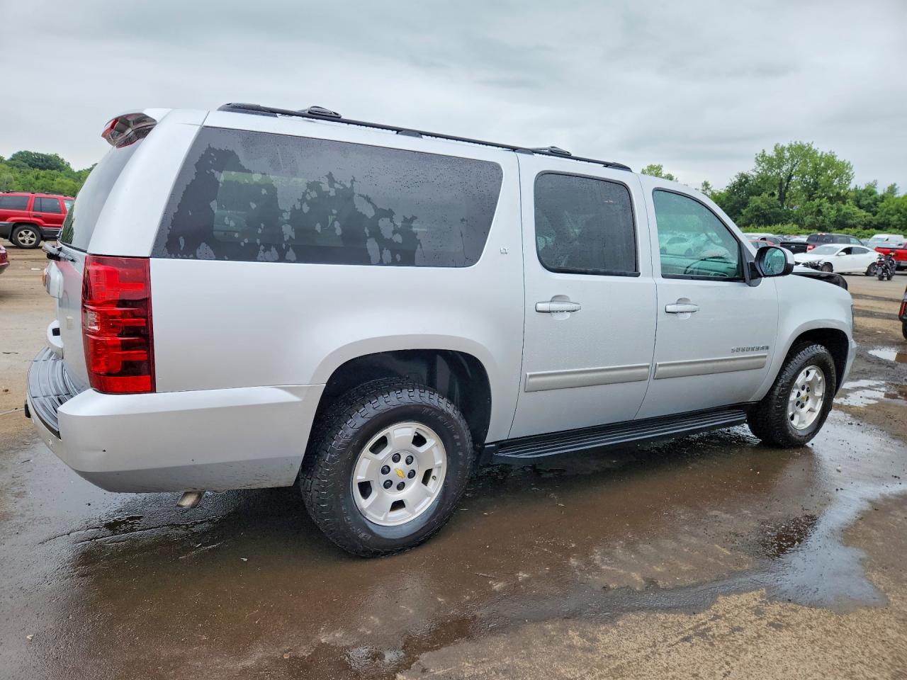 2014 Chevrolet Suburban C1500 Lt Silver vin: 1GNSCJE06ER197569