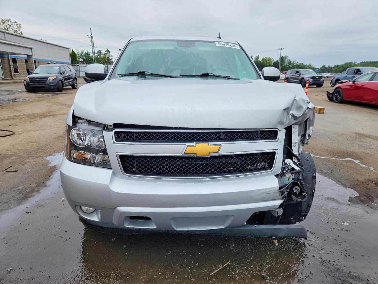 2014 Chevrolet Suburban C1500 Lt Silver vin: 1GNSCJE06ER197569