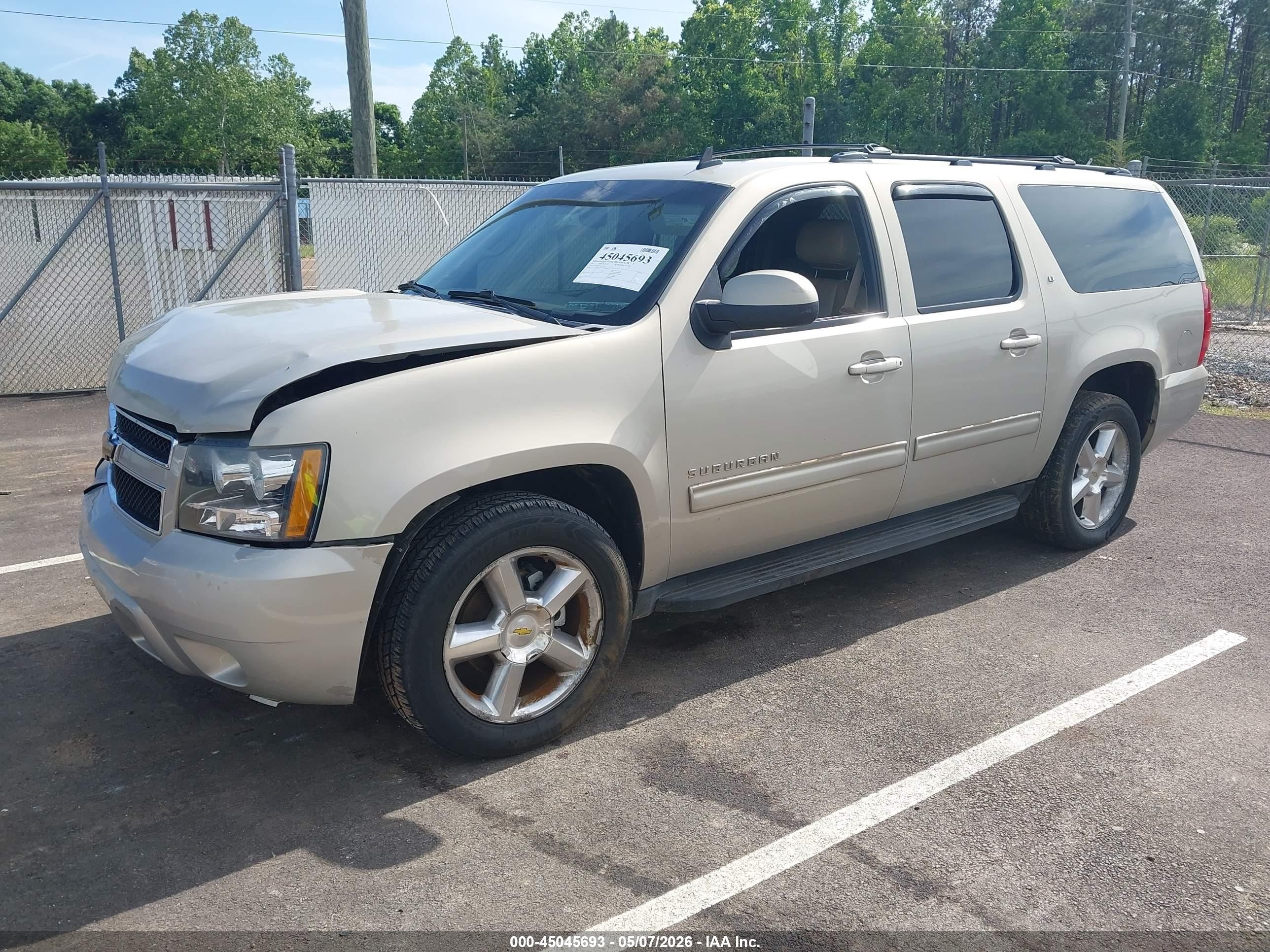 2011 Chevrolet Suburban 1500 Lt1 Бежевый vin: 1GNSCJE07BR116655
