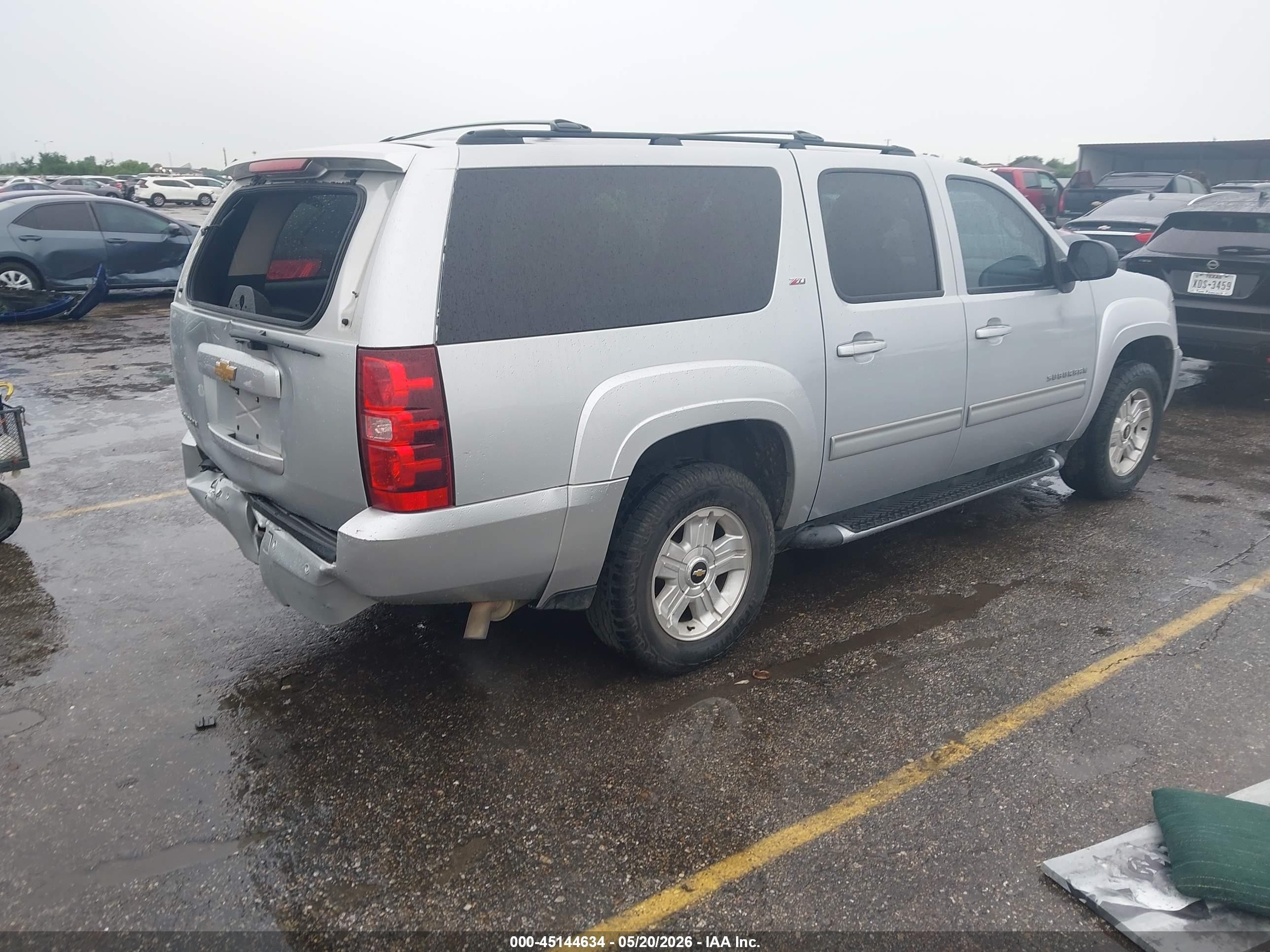 2013 Chevrolet Suburban 1500 Lt Gray vin: 1GNSCJE07DR221649