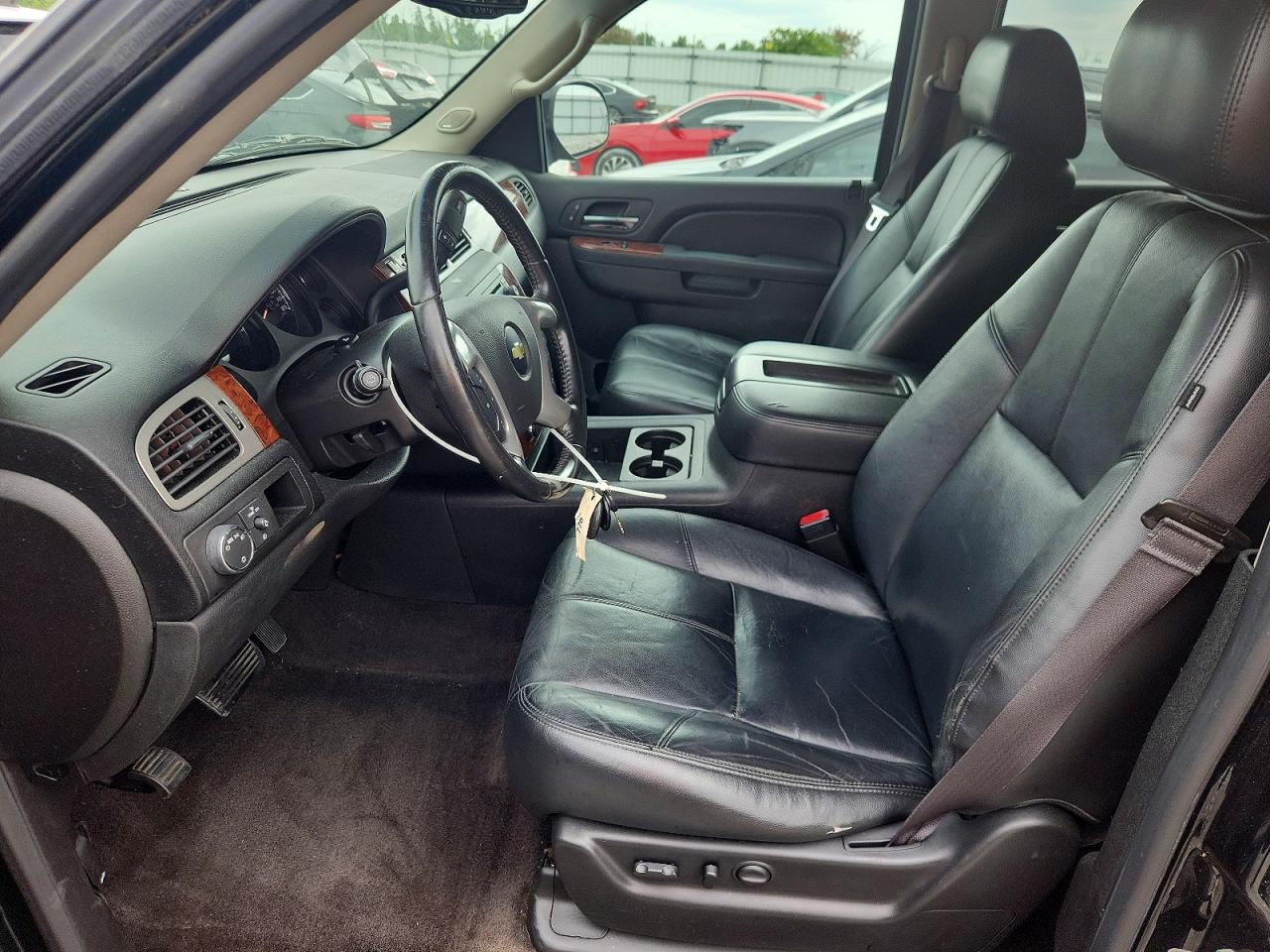 2014 Chevrolet Suburban C1500 Lt Black vin: 1GNSCJE07ER199489