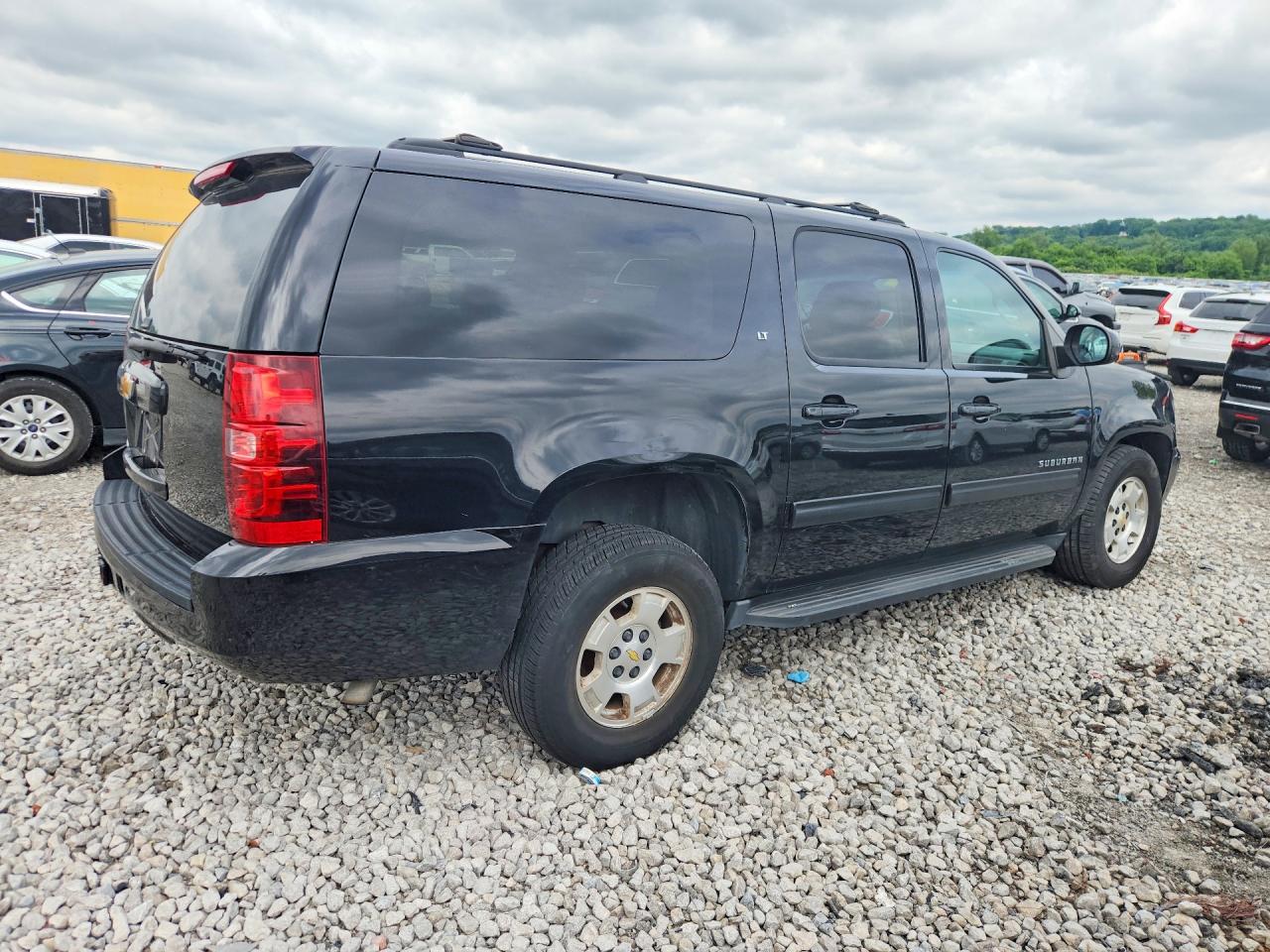 2014 Chevrolet Suburban C1500 Lt Black vin: 1GNSCJE07ER199489