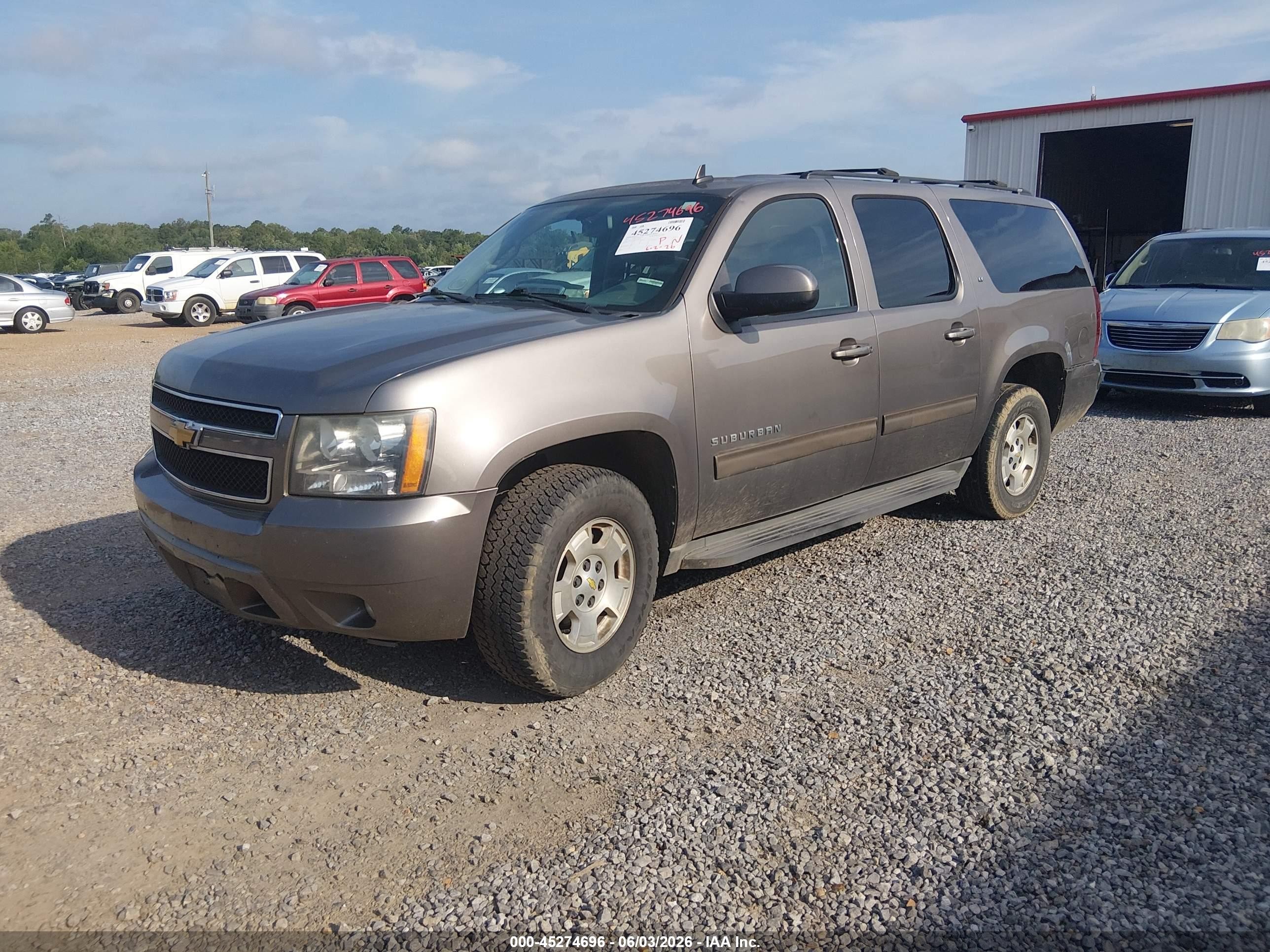 2012 Chevrolet Suburban 1500 Lt Коричневый vin: 1GNSCJE08CR326005