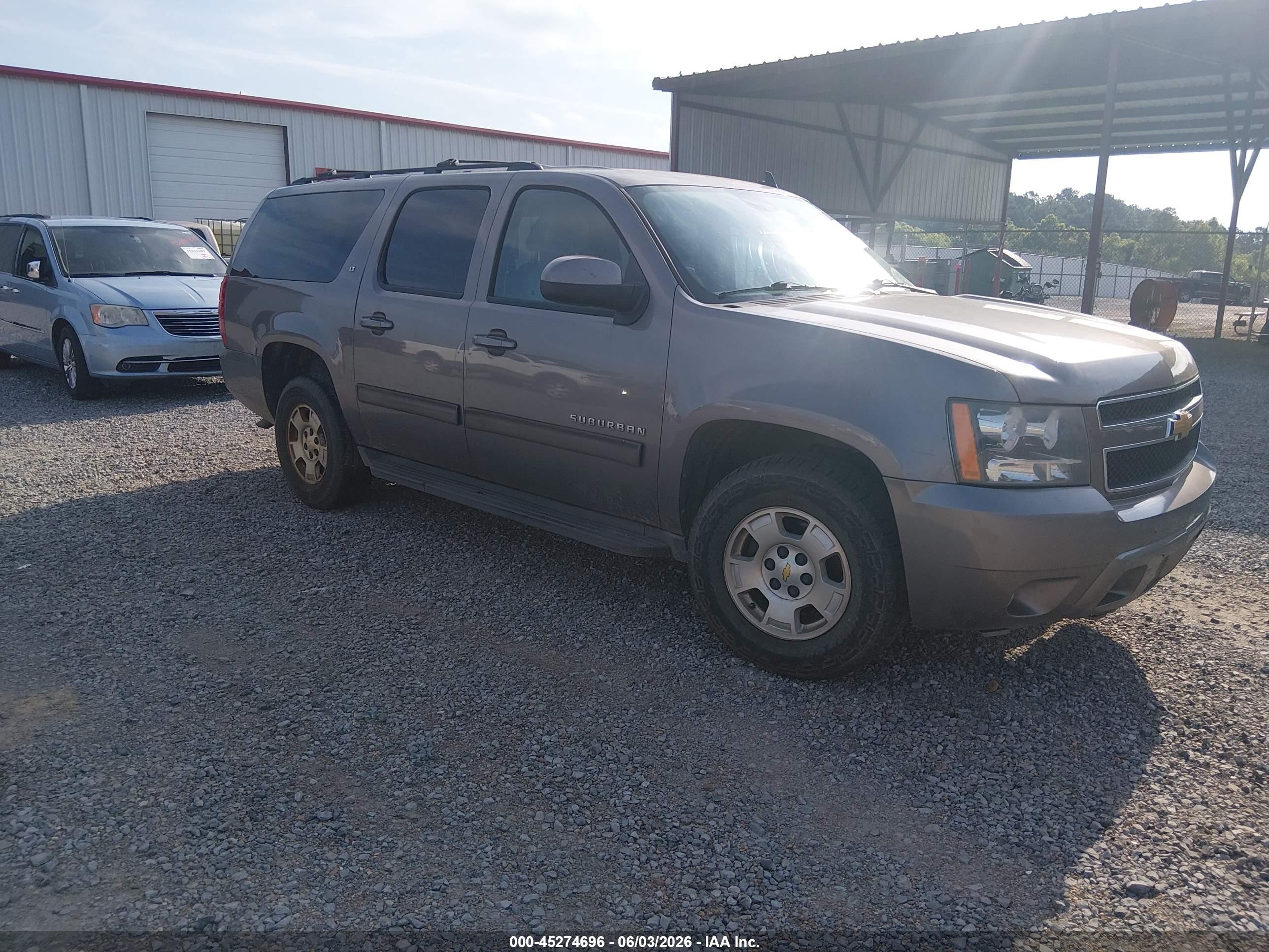 2012 Chevrolet Suburban 1500 Lt Коричневый vin: 1GNSCJE08CR326005