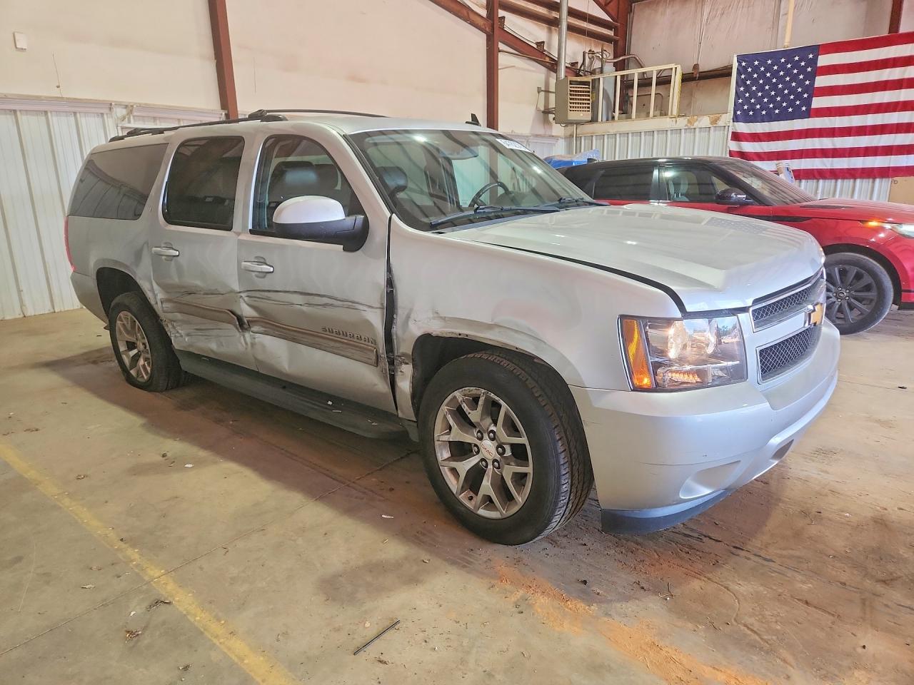 2013 Chevrolet Suburban C1500 Lt Silver vin: 1GNSCJE08DR263280