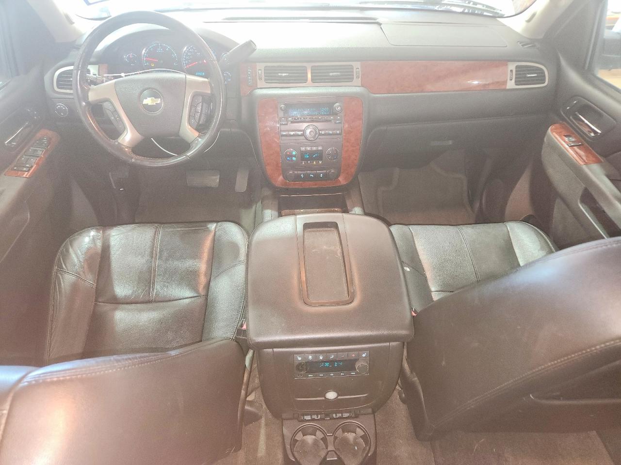 2013 Chevrolet Suburban C1500 Lt Silver vin: 1GNSCJE08DR263280