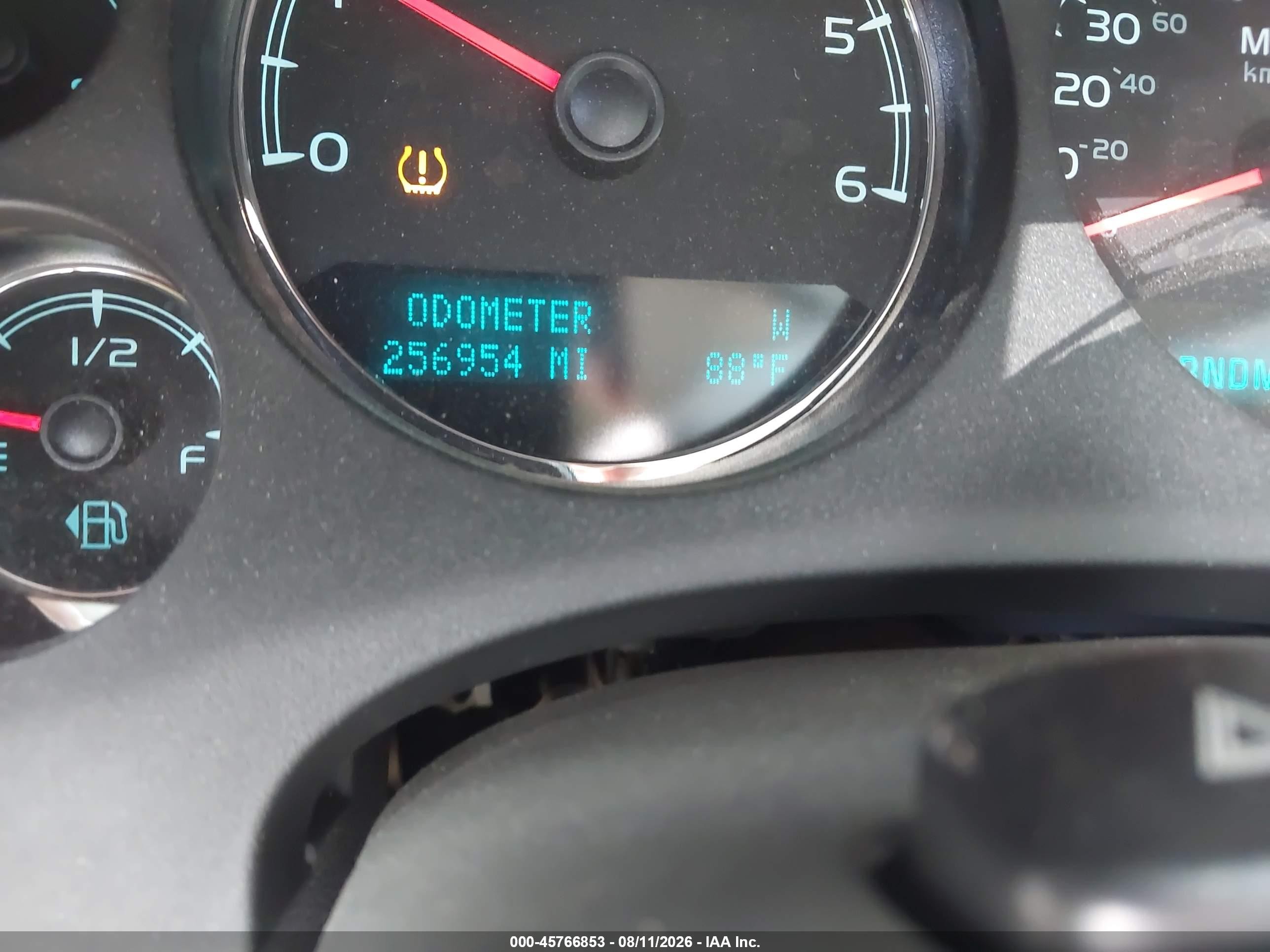 2013 Chevrolet Suburban 1500 Lt Silver vin: 1GNSCJE08DR268088