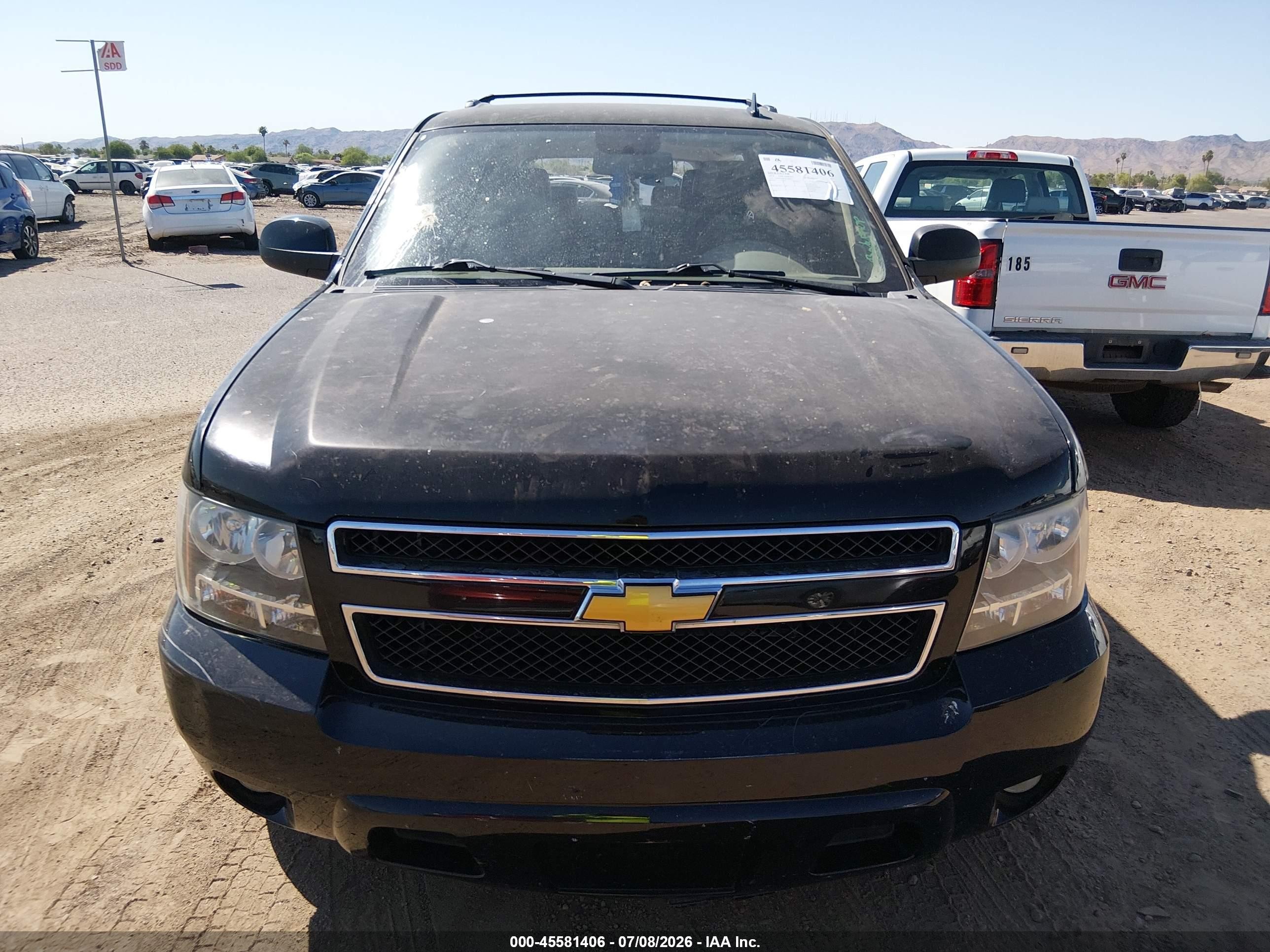 2014 Chevrolet Suburban Lt Черный vin: 1GNSCJE08ER108892