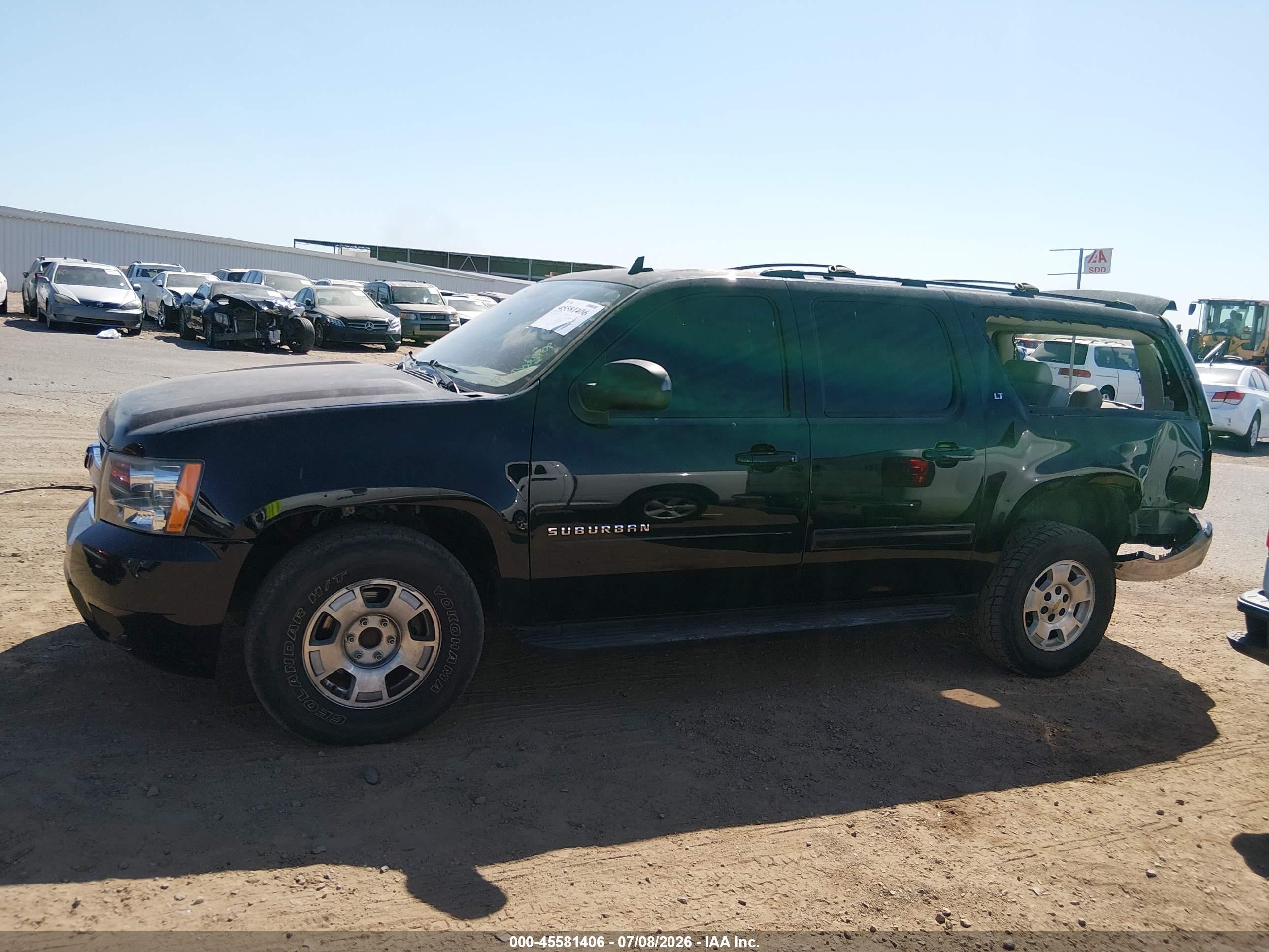 2014 Chevrolet Suburban Lt Черный vin: 1GNSCJE08ER108892